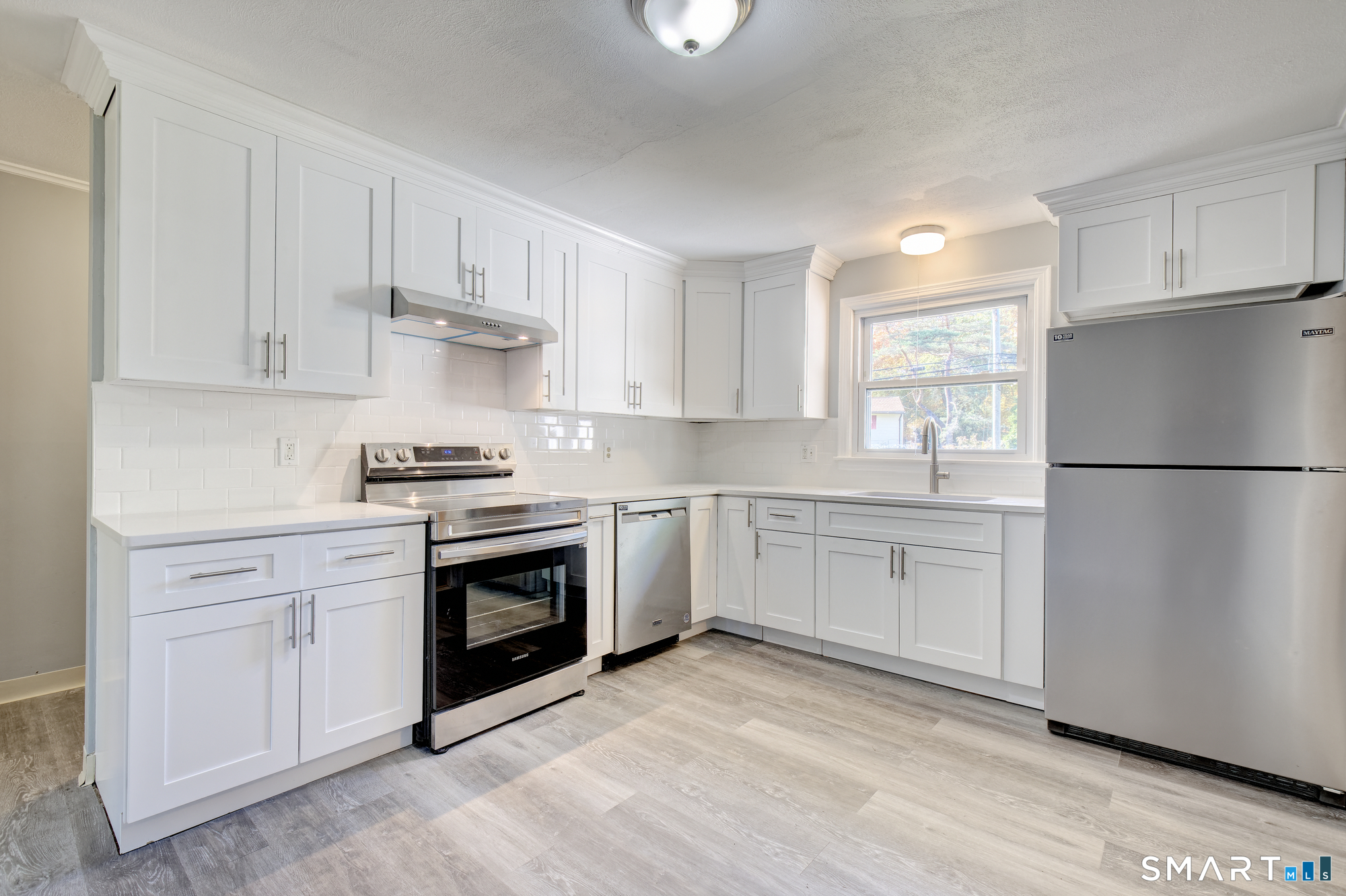 4 Northbrook Drive Property Photo 12