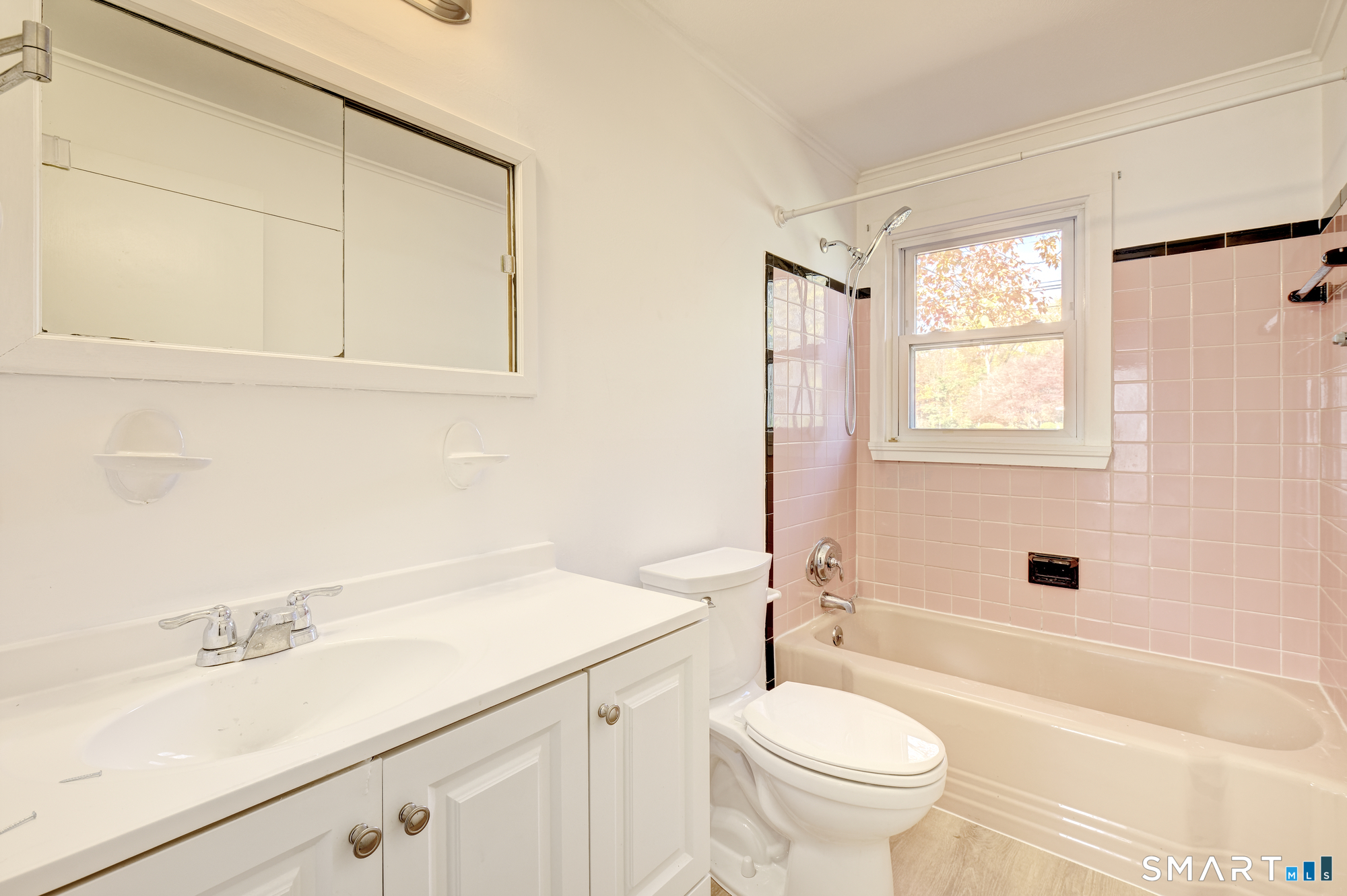 4 Northbrook Drive Property Photo 23