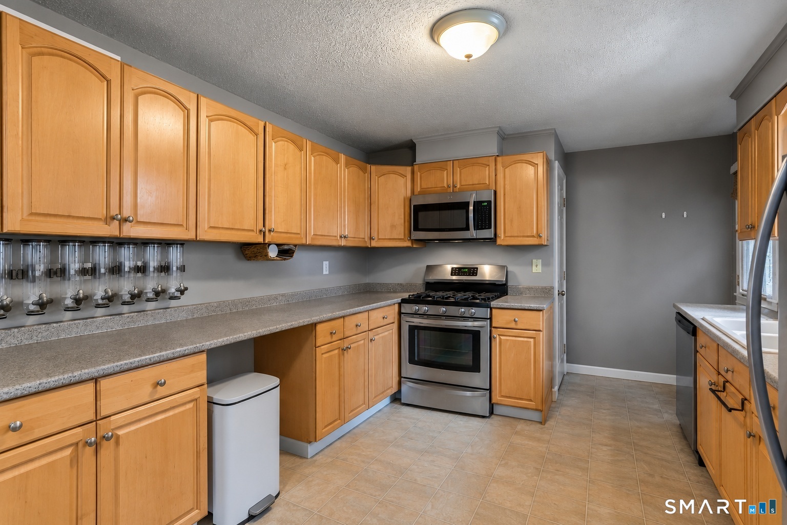 16 Bird Road Property Photo 11