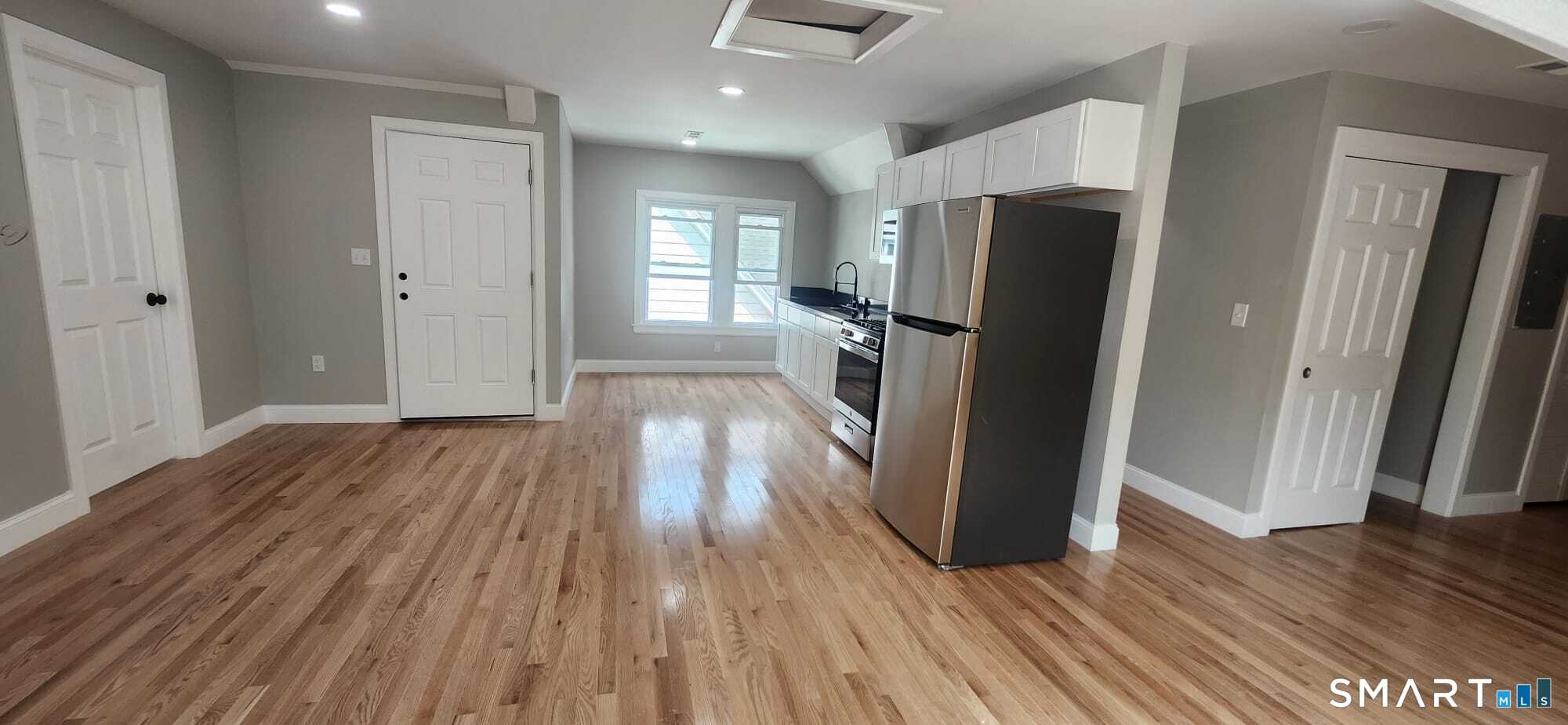 413 Winthrop Avenue Property Photo 1