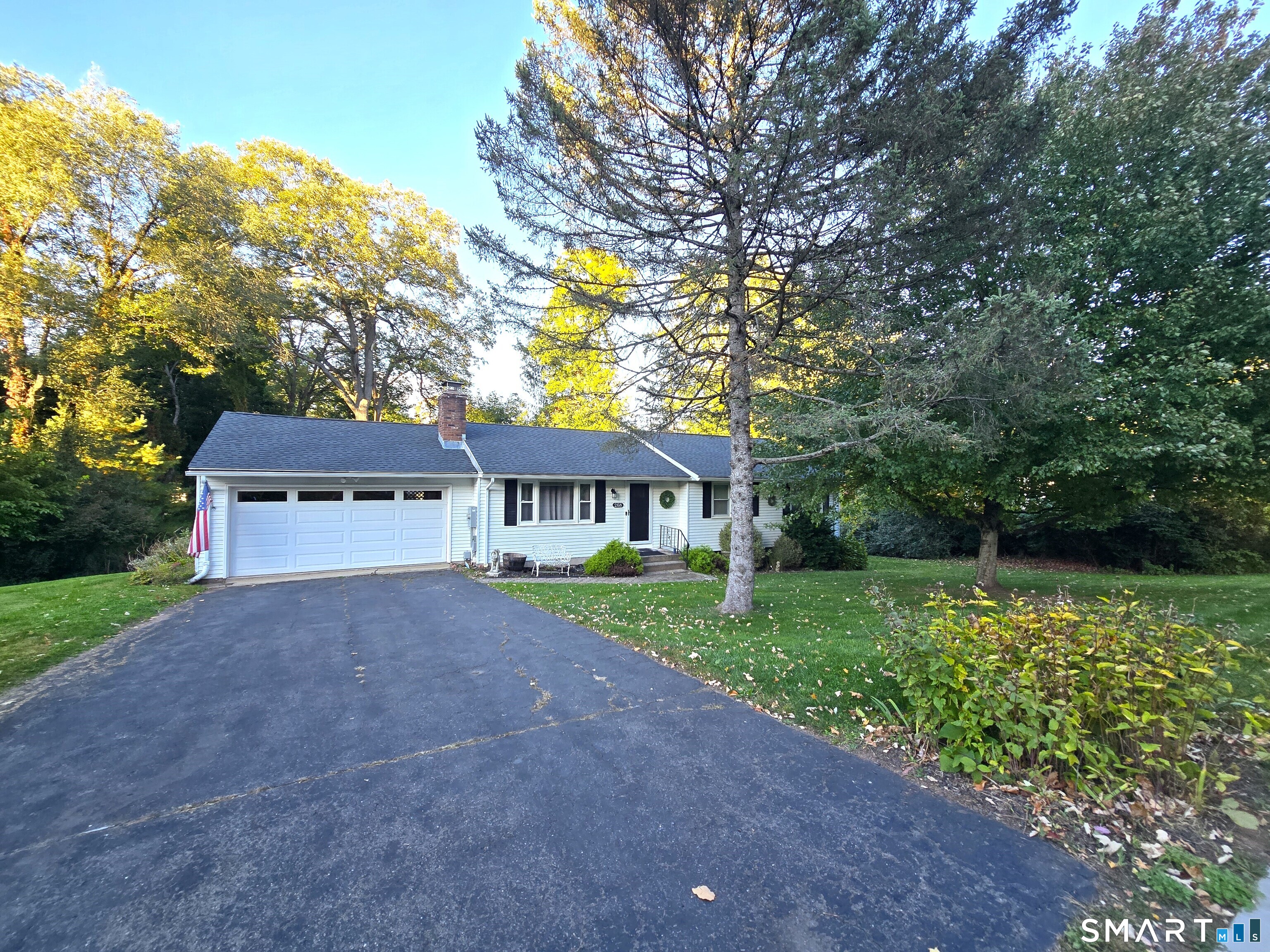 268 Eastgate Drive Property Photo 1
