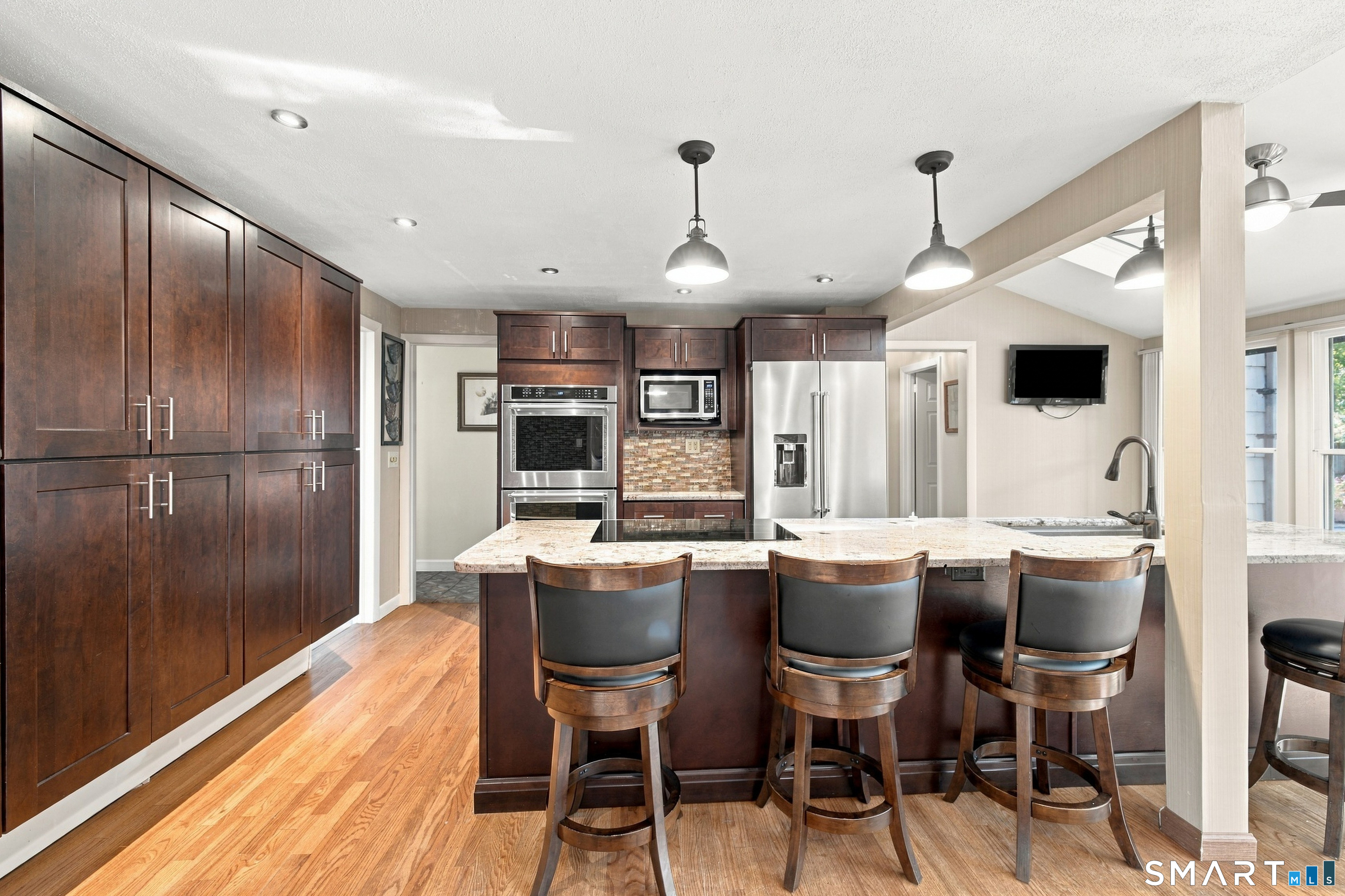 24 Stoneham Drive Property Photo 7