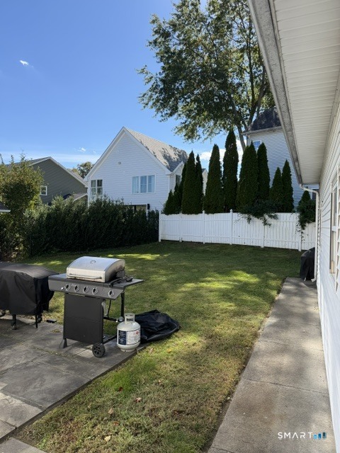 301 Spruce Street Property Photo 6