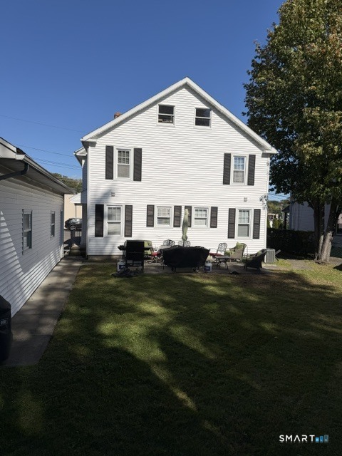 301 Spruce Street Property Photo 7