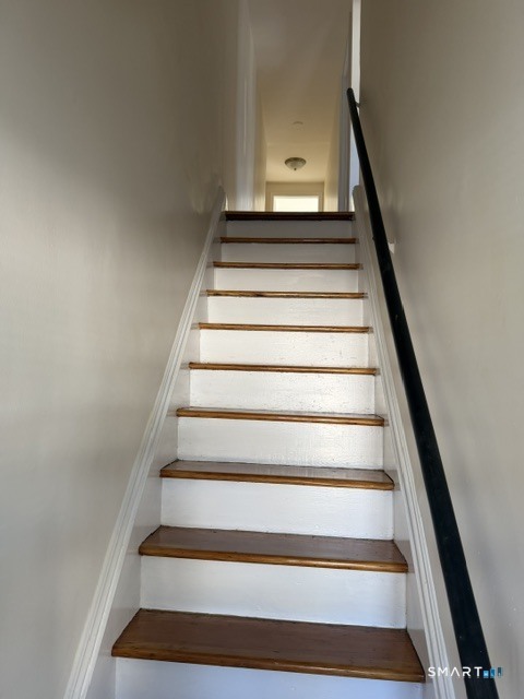301 Spruce Street Property Photo 20