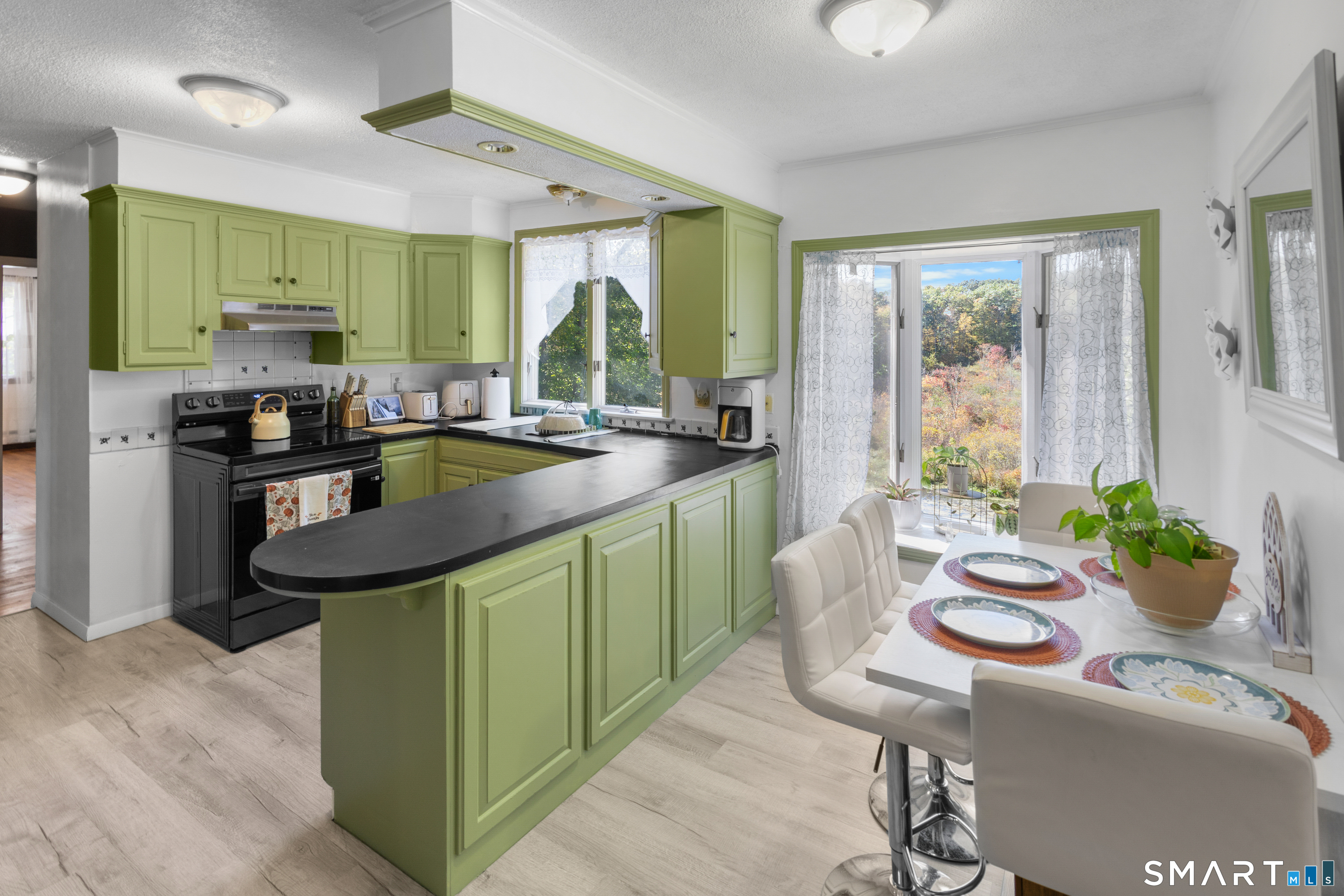 67 Flanders Road Property Photo 11