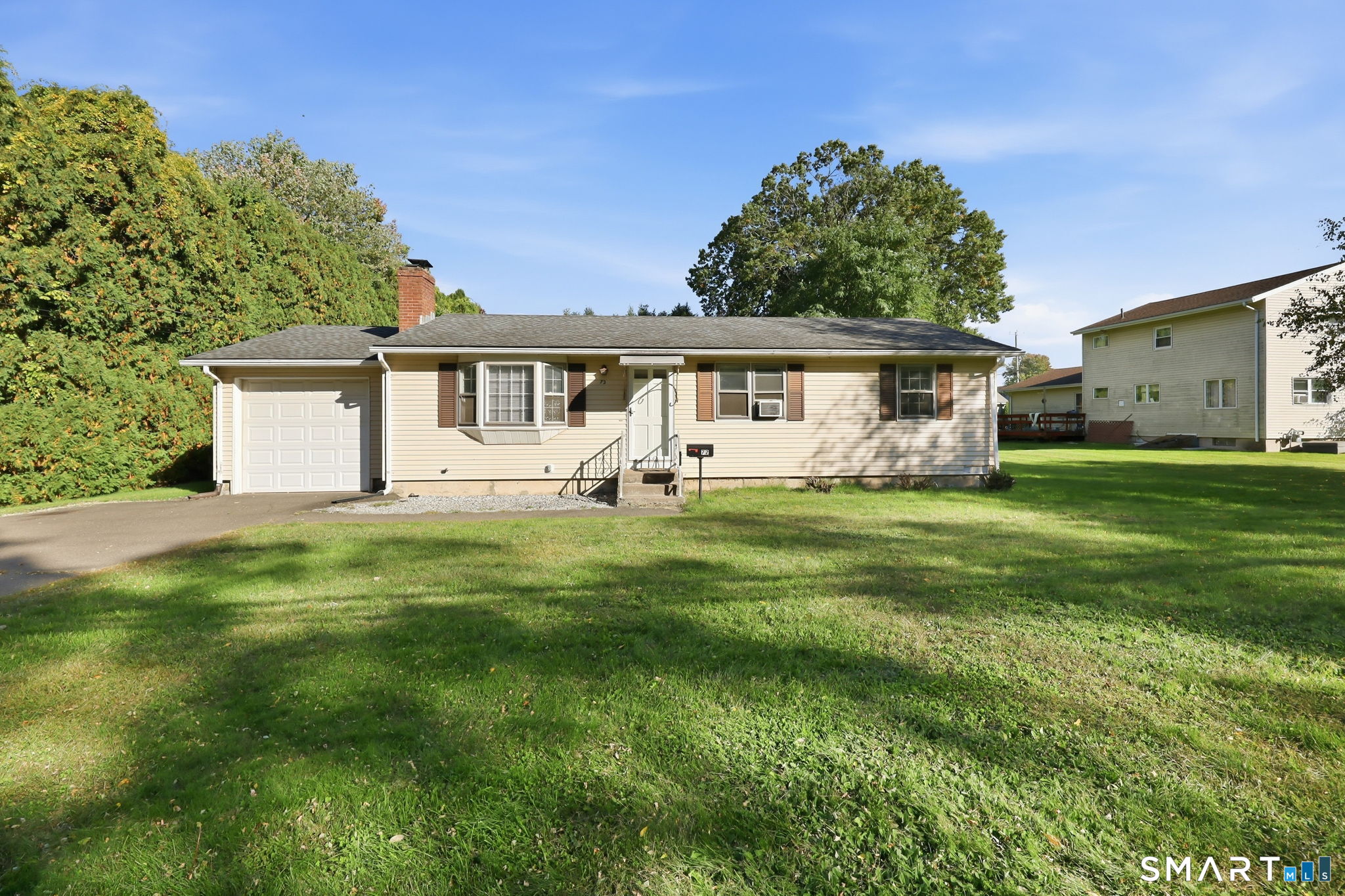 72 Graham Road Property Photo 1