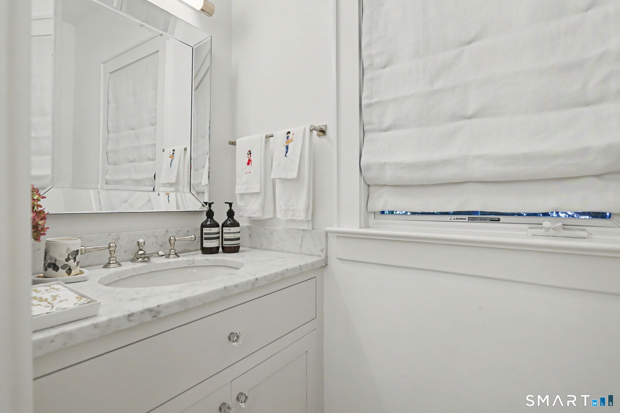 19 Roosevelt Road Property Photo 15
