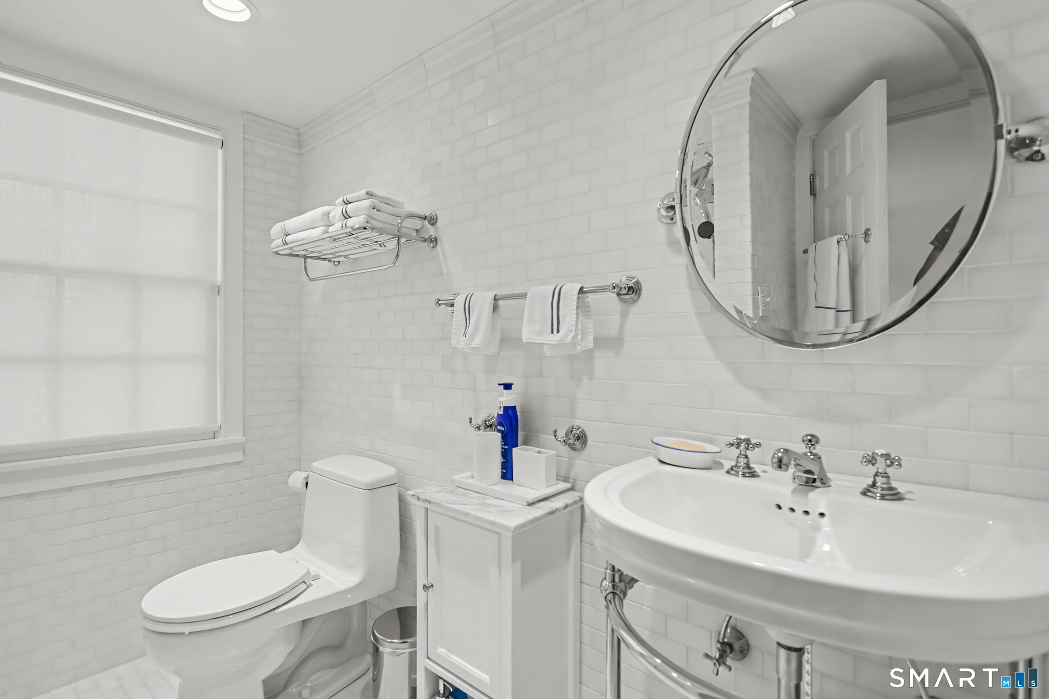 19 Roosevelt Road Property Photo 18