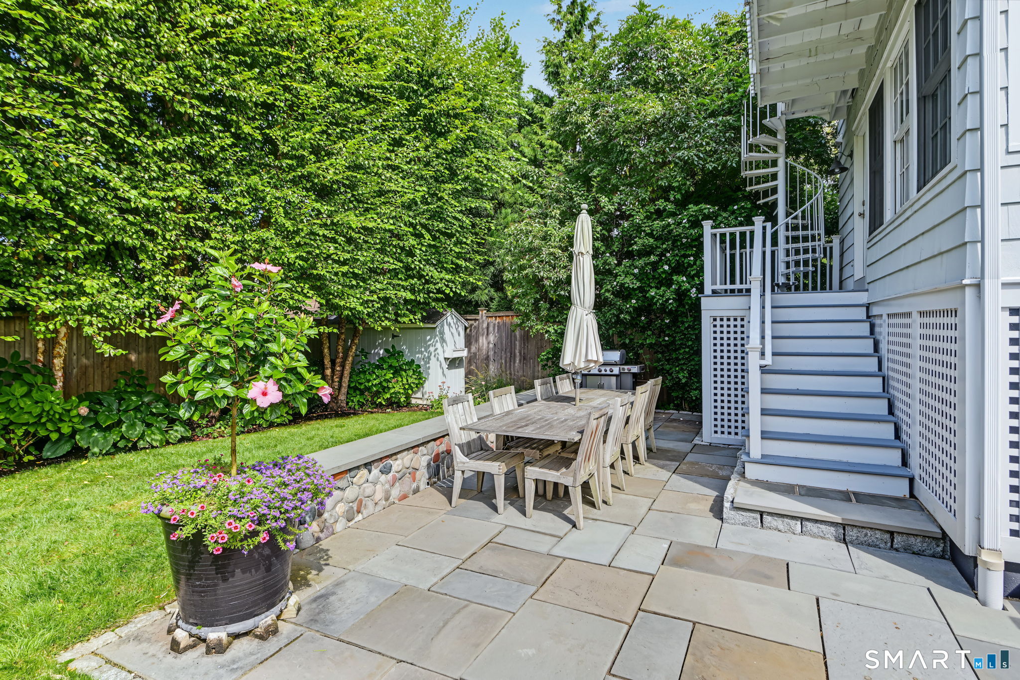 19 Roosevelt Road Property Photo 22