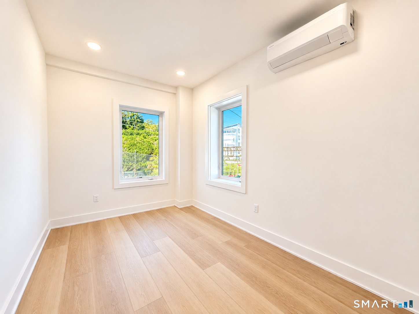 77 Ely 1 Avenue Property Photo 14