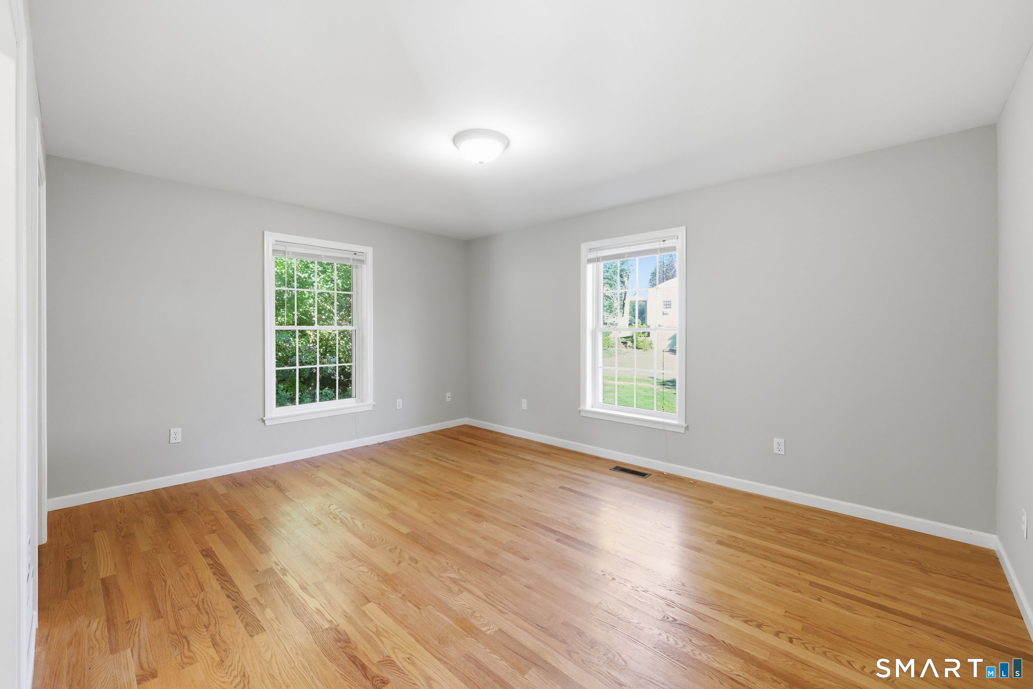 40 Valmore Road Property Photo 15