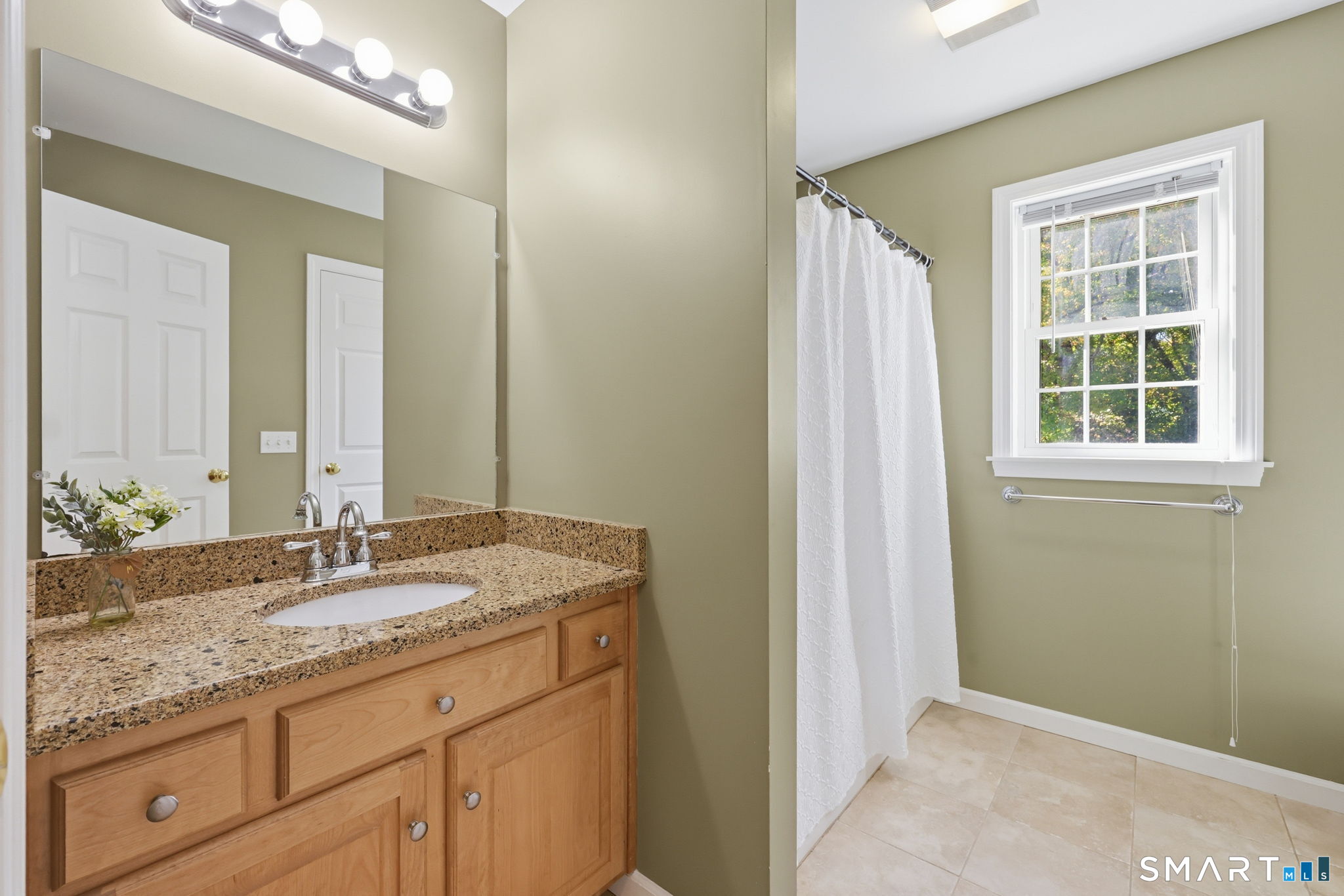 40 Valmore Road Property Photo 22