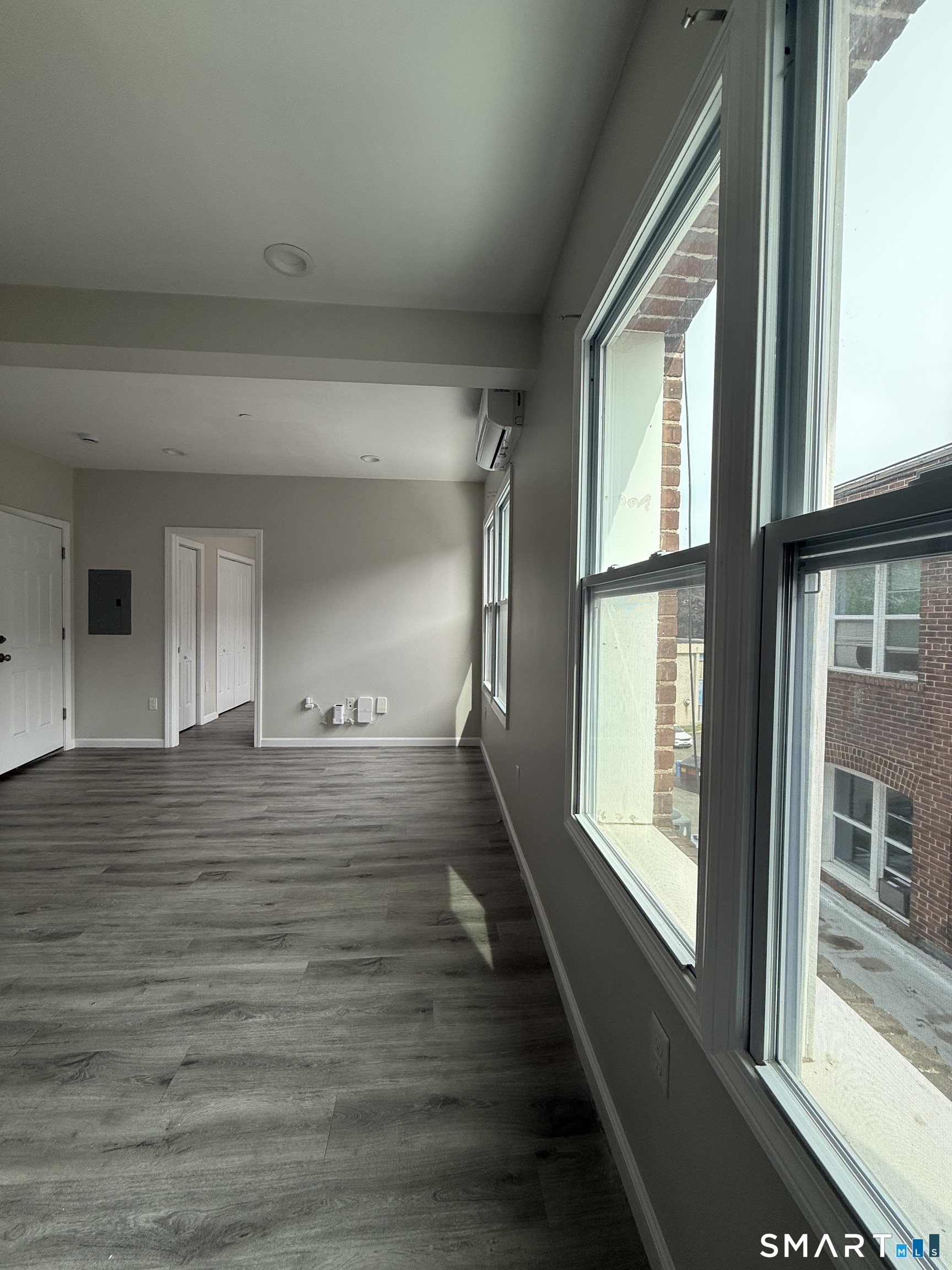 27 Main 13 Street Property Photo 5