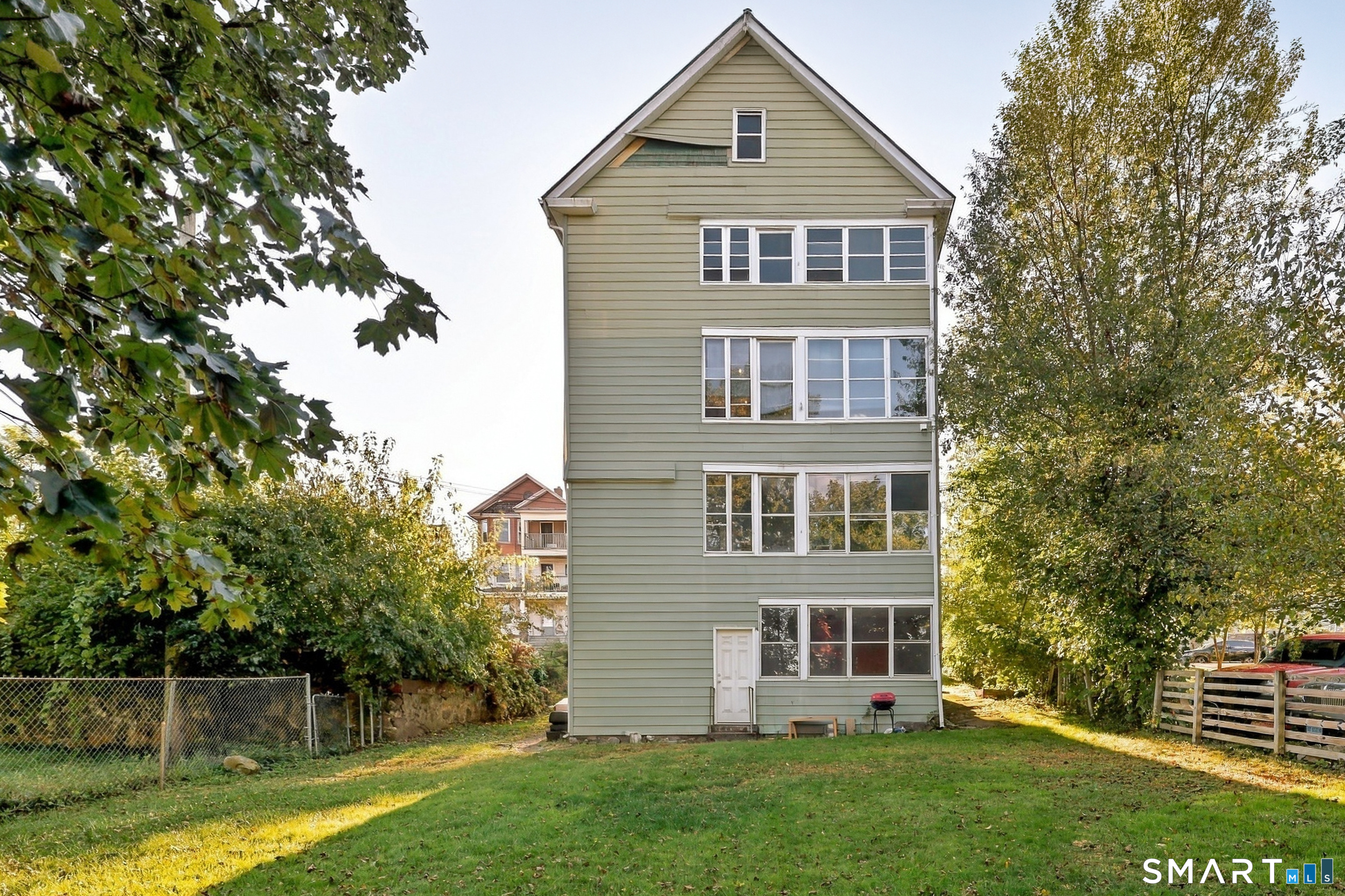 22 Harriet Avenue Property Photo 3