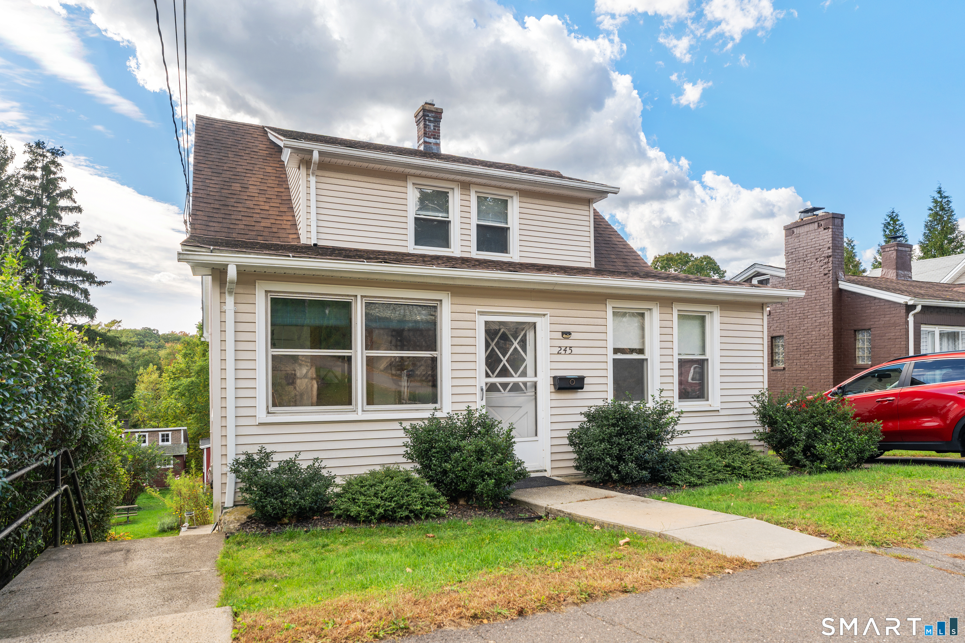 245 Riverside Street Property Photo 1