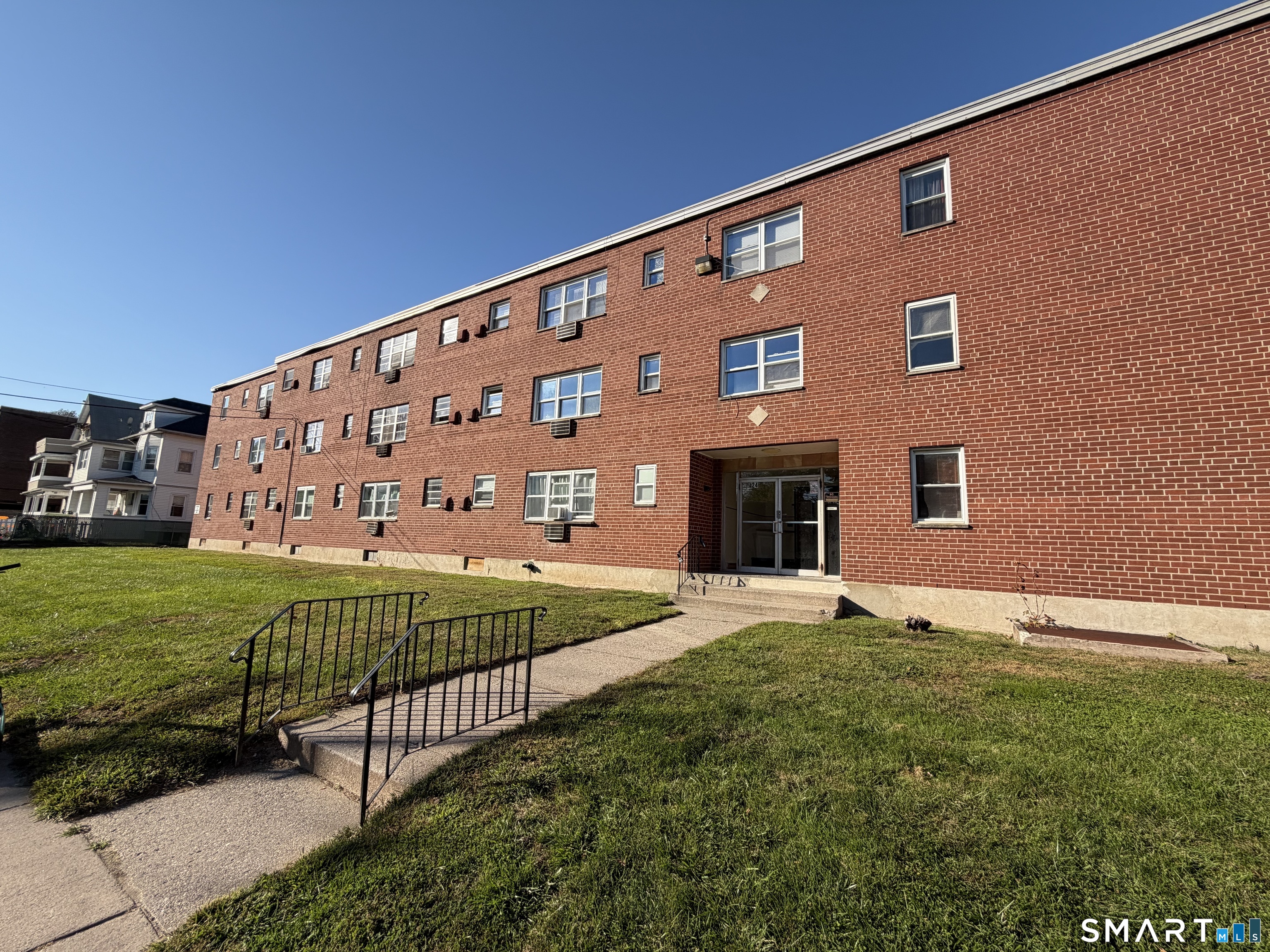 24 Merrill D1 Street Property Photo 1