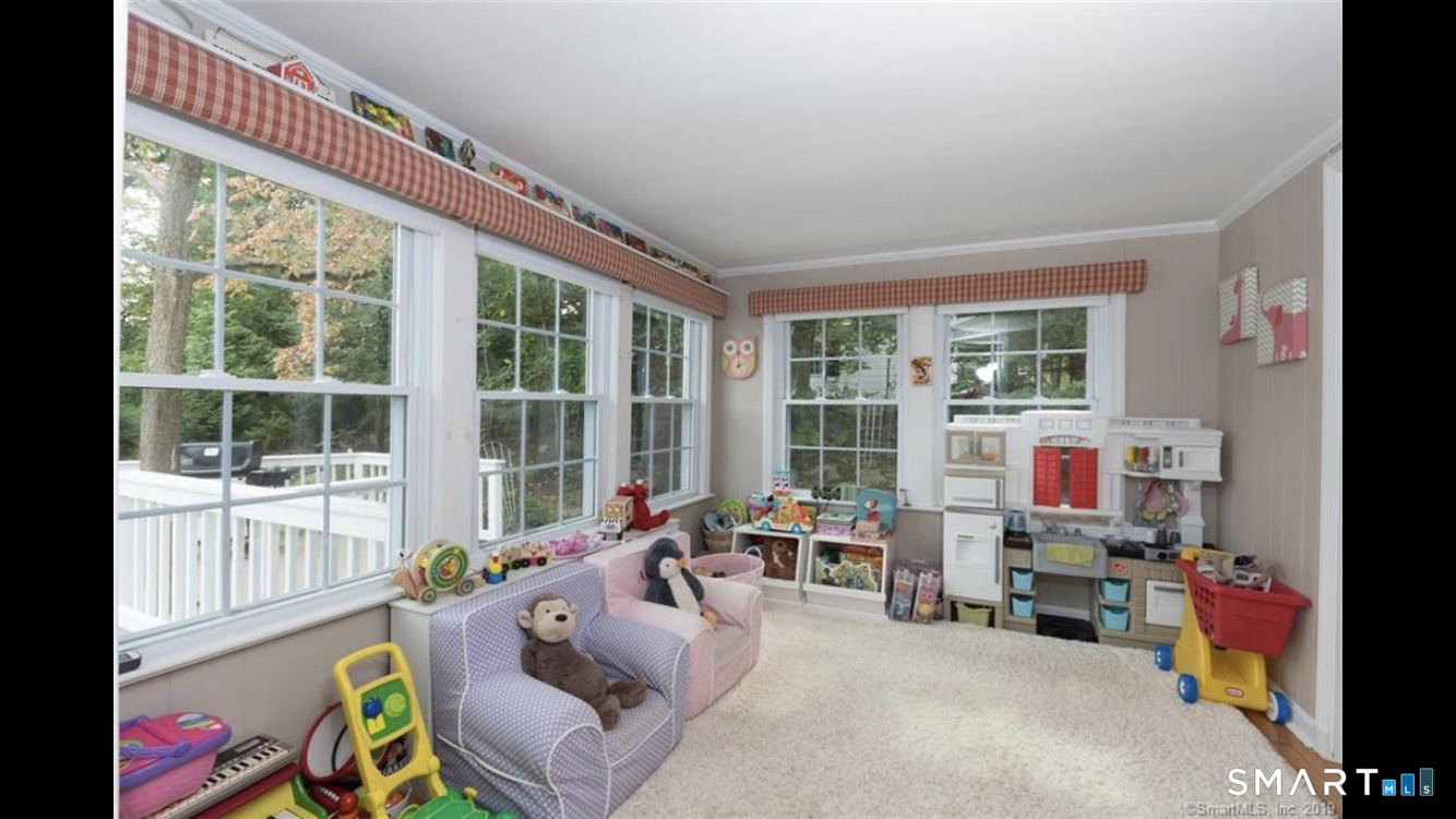 167 Old North Stamford R Road Property Photo 16
