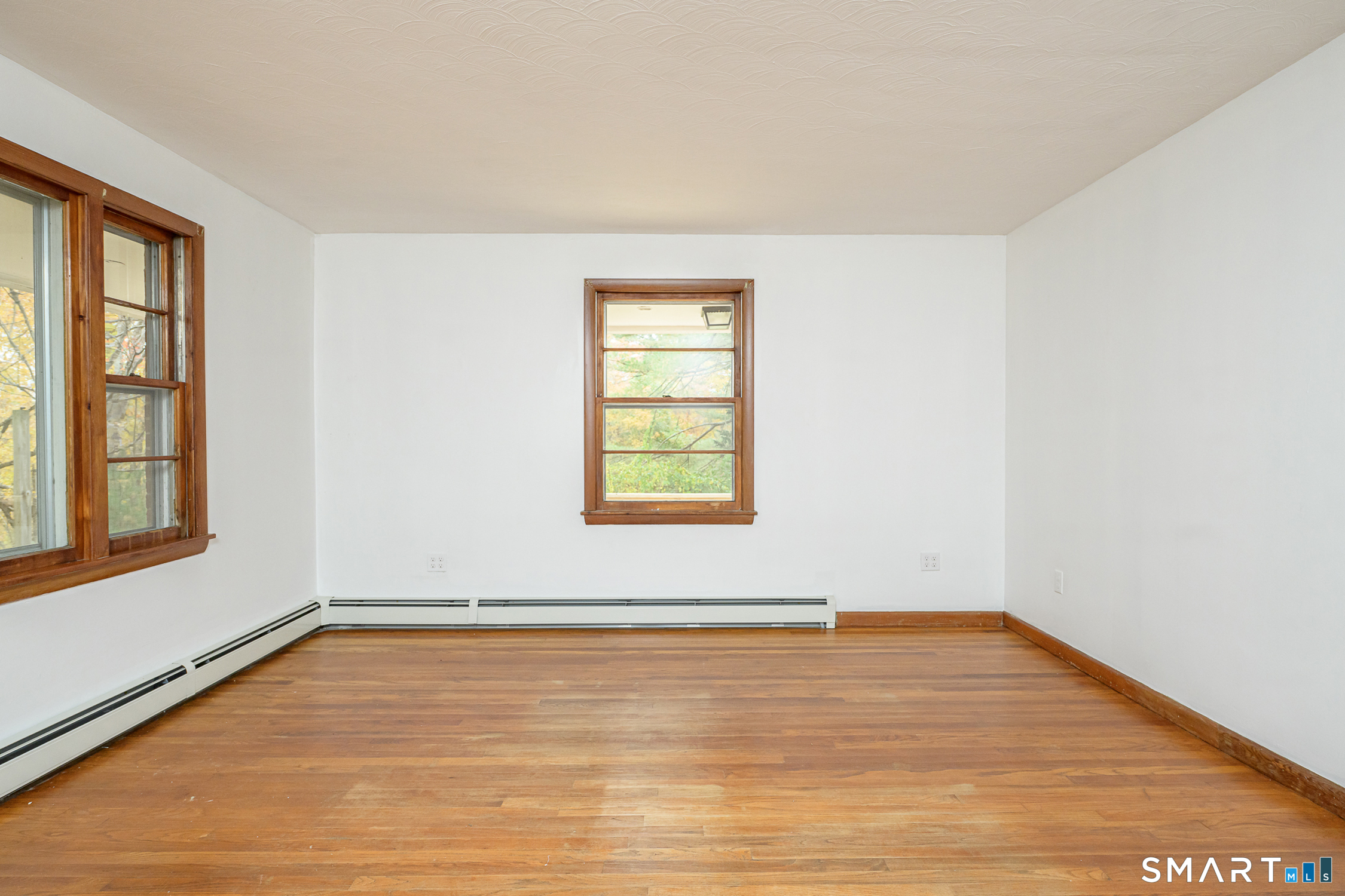 725 Frontage South Road Property Photo 11