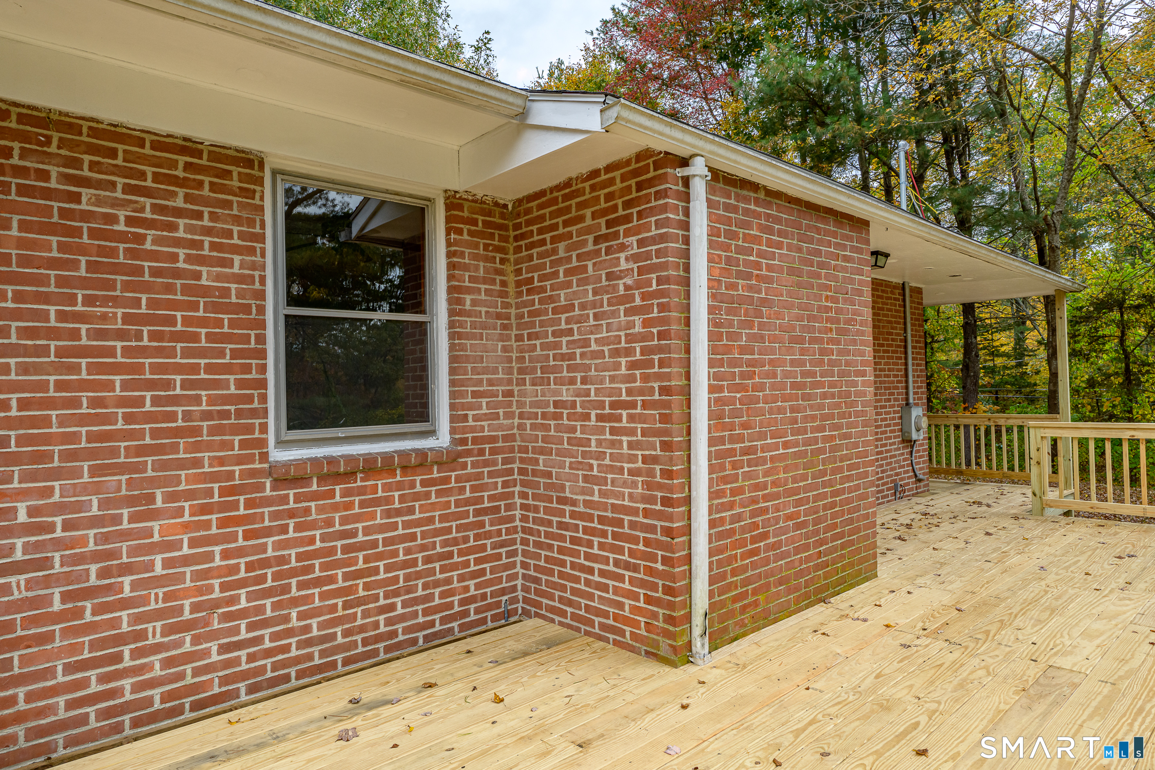 725 Frontage South Road Property Photo 25