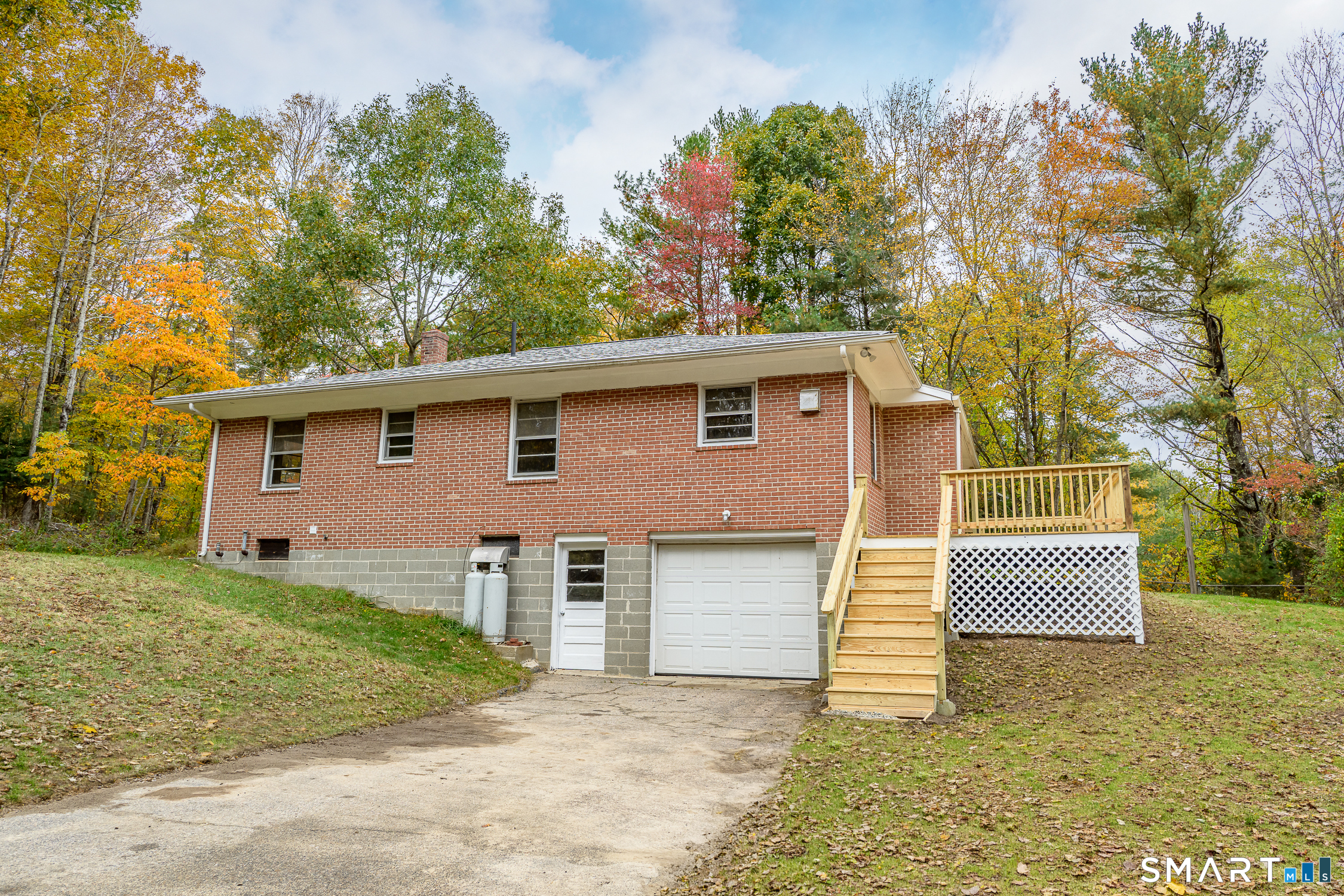 725 Frontage South Road Property Photo 29