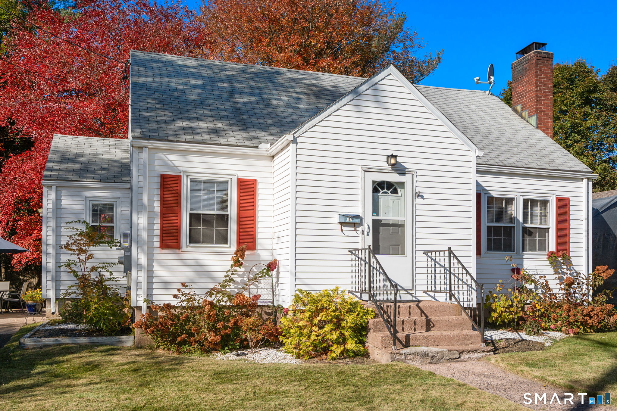 162 Broad Street Property Photo 1