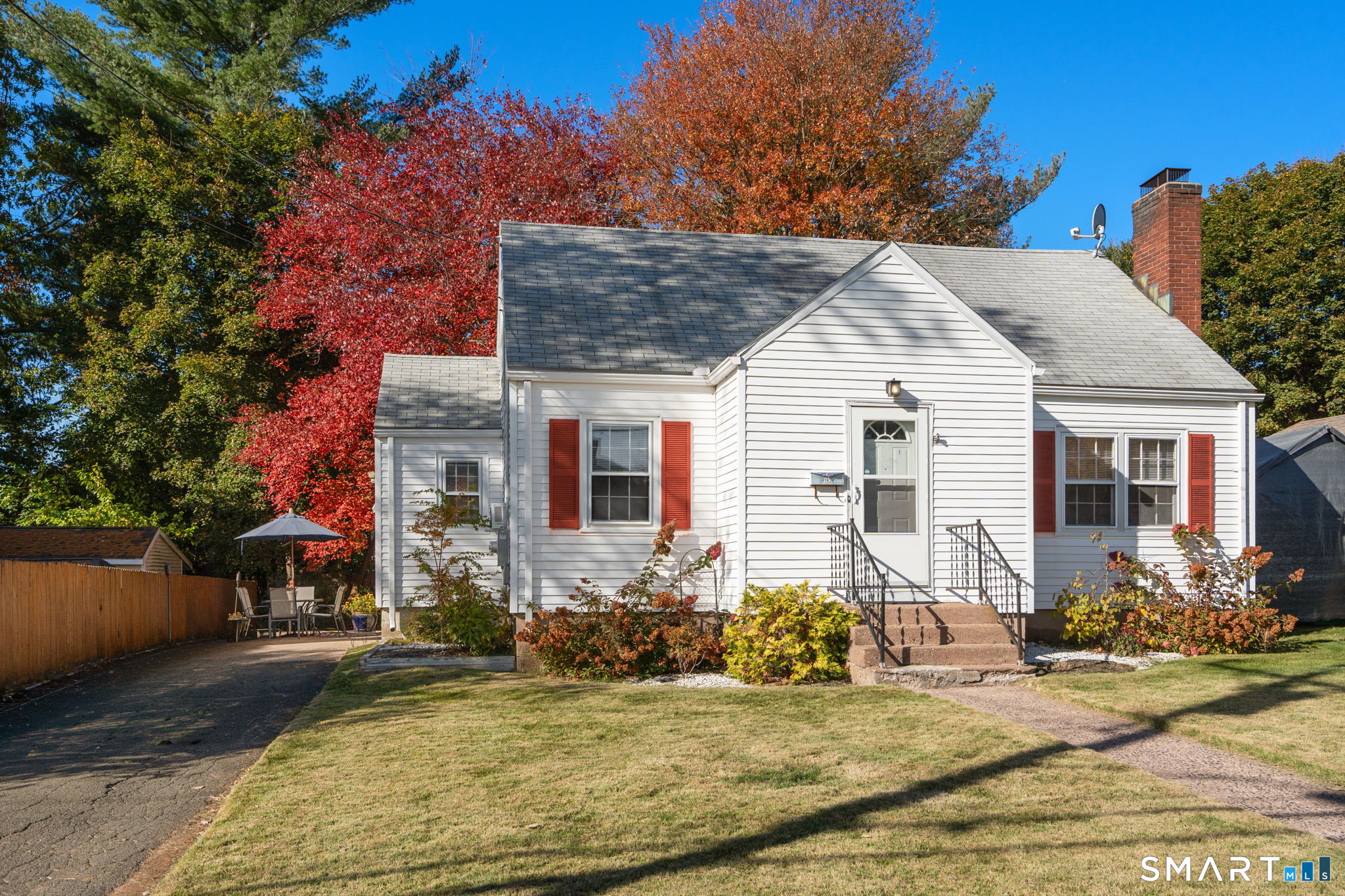 162 Broad Street Property Photo 3