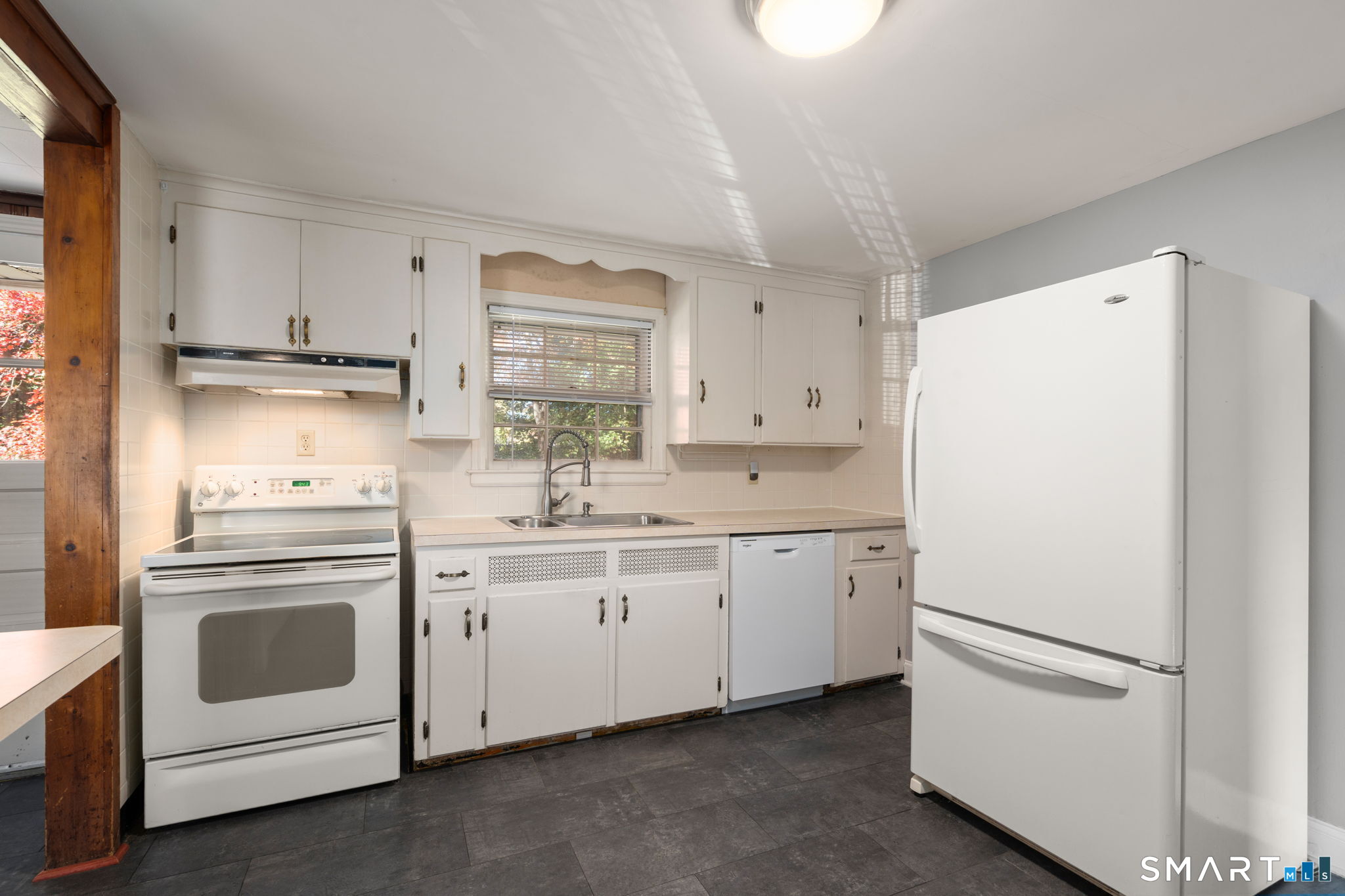 162 Broad Street Property Photo 13