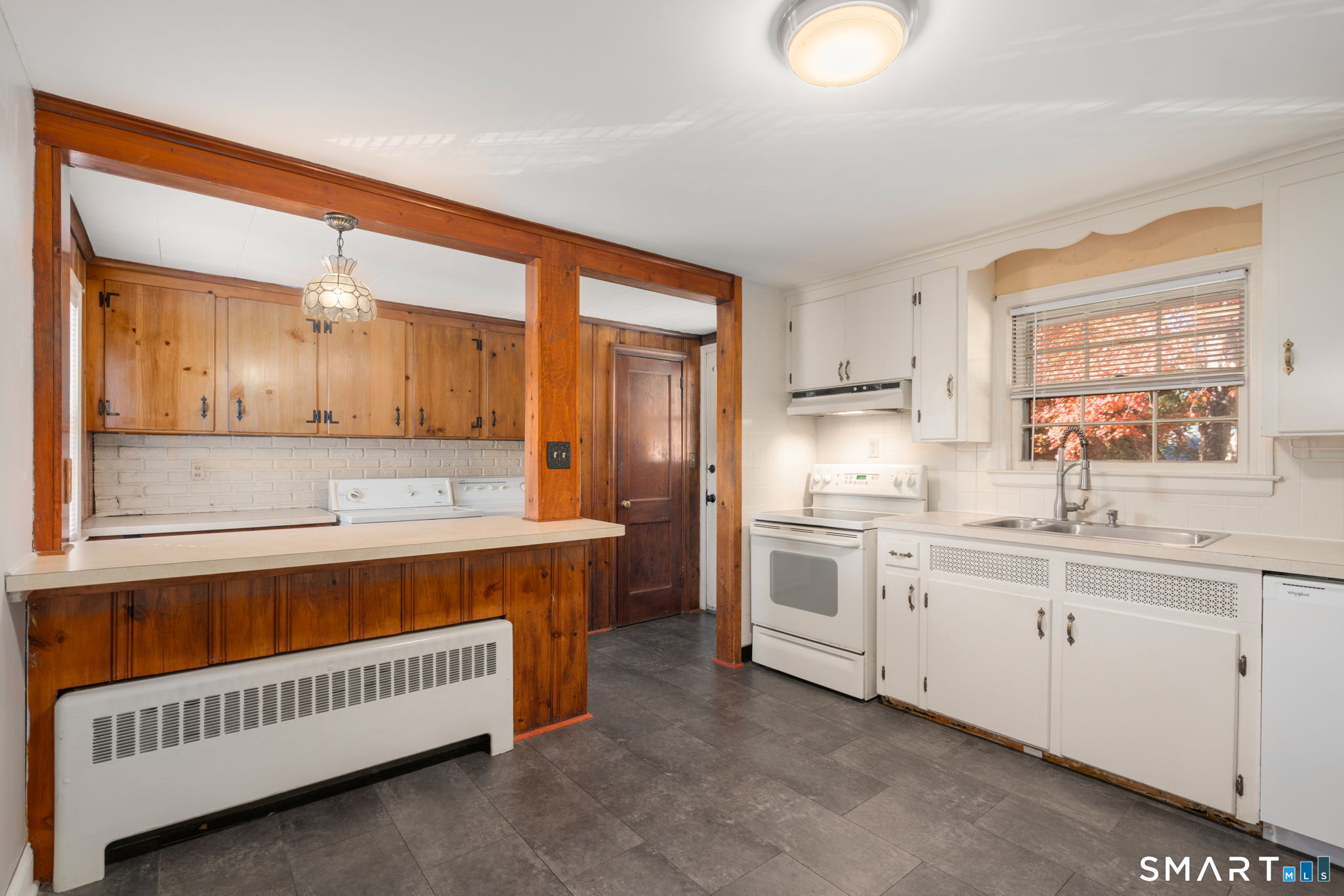 162 Broad Street Property Photo 15