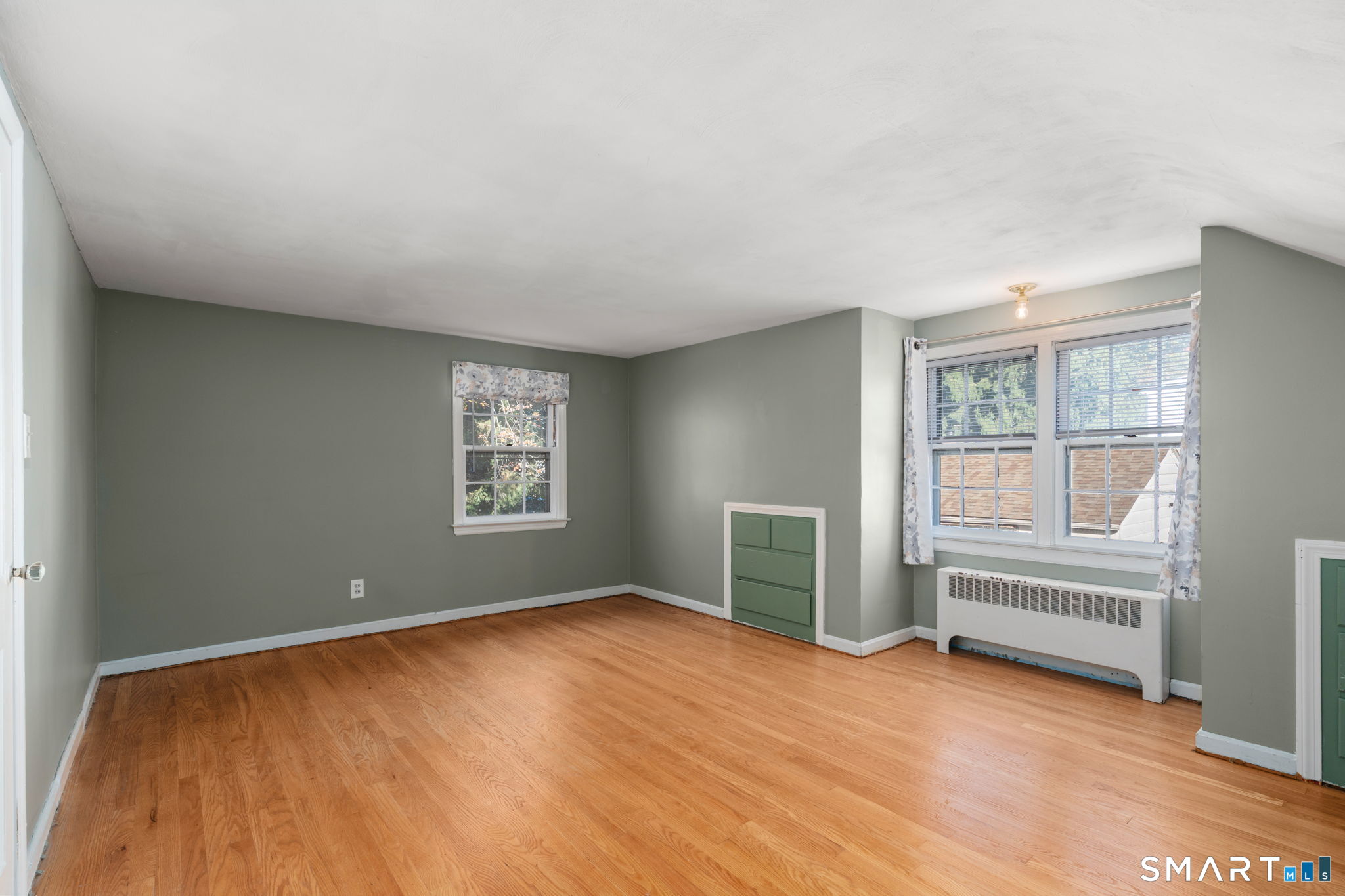 162 Broad Street Property Photo 23
