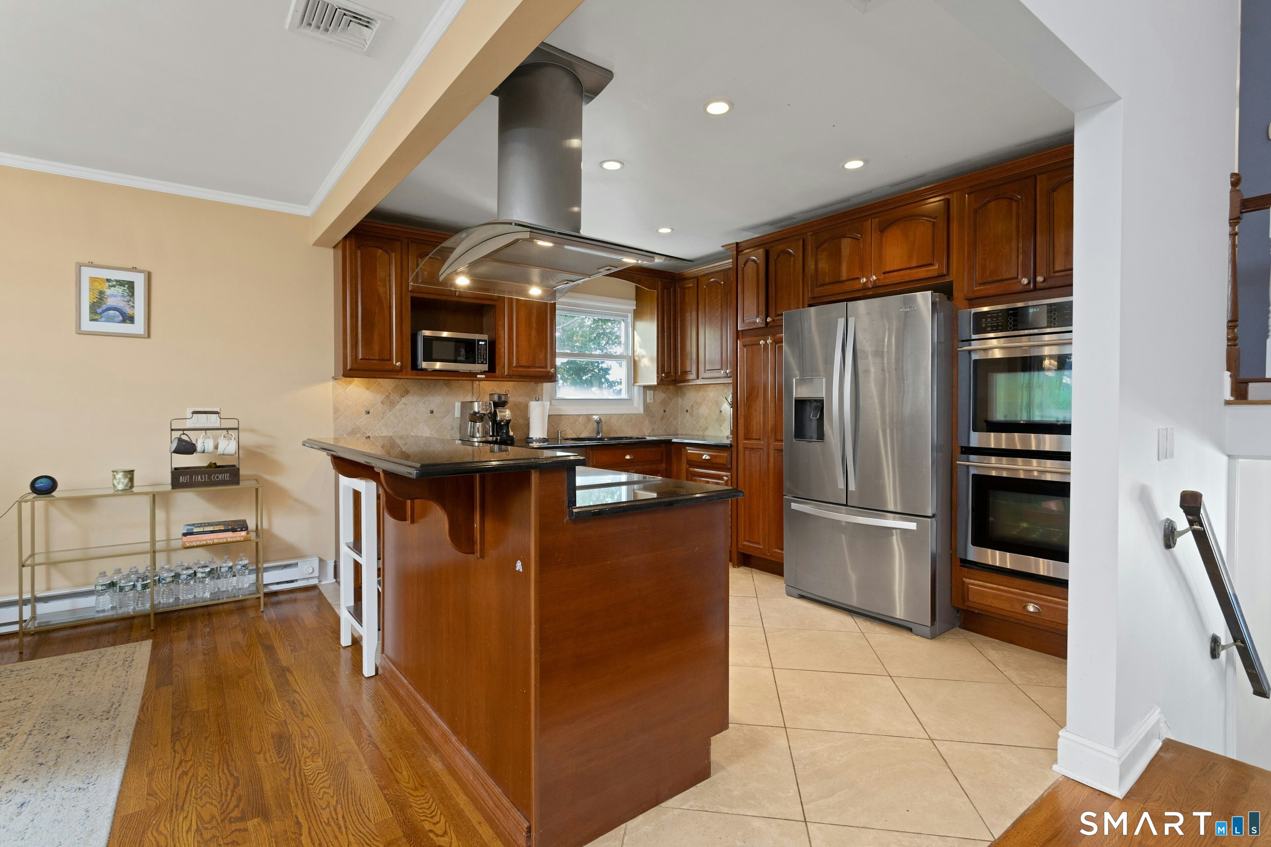 137 Wood Ridge Drive Property Photo 6