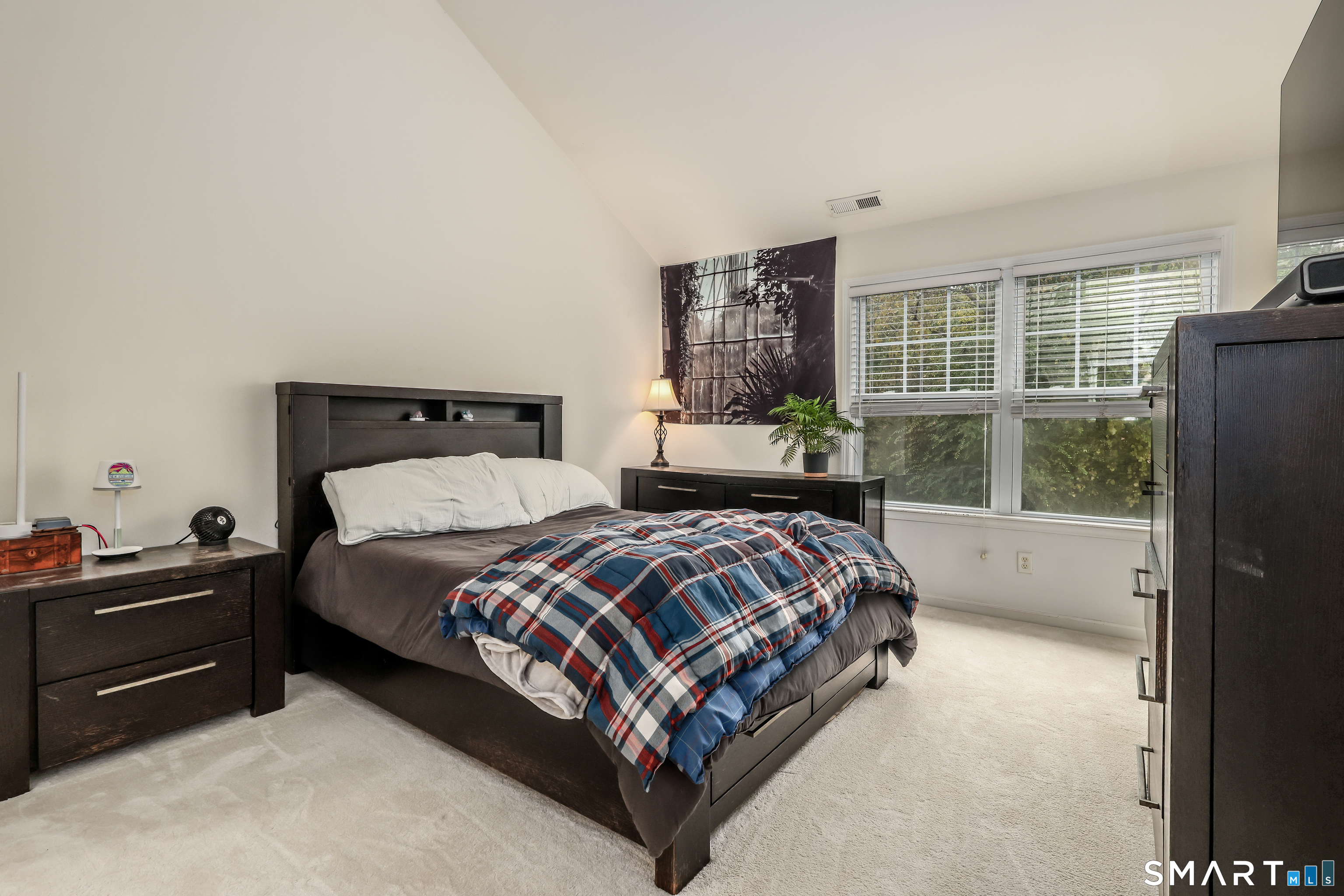 7 Lawrence 7 Avenue Property Photo 15