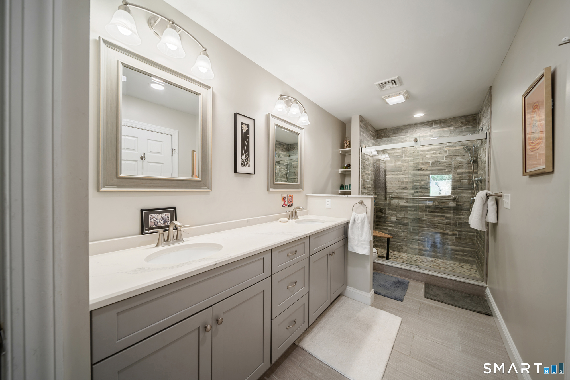 778 Heritage B Village Property Photo 14