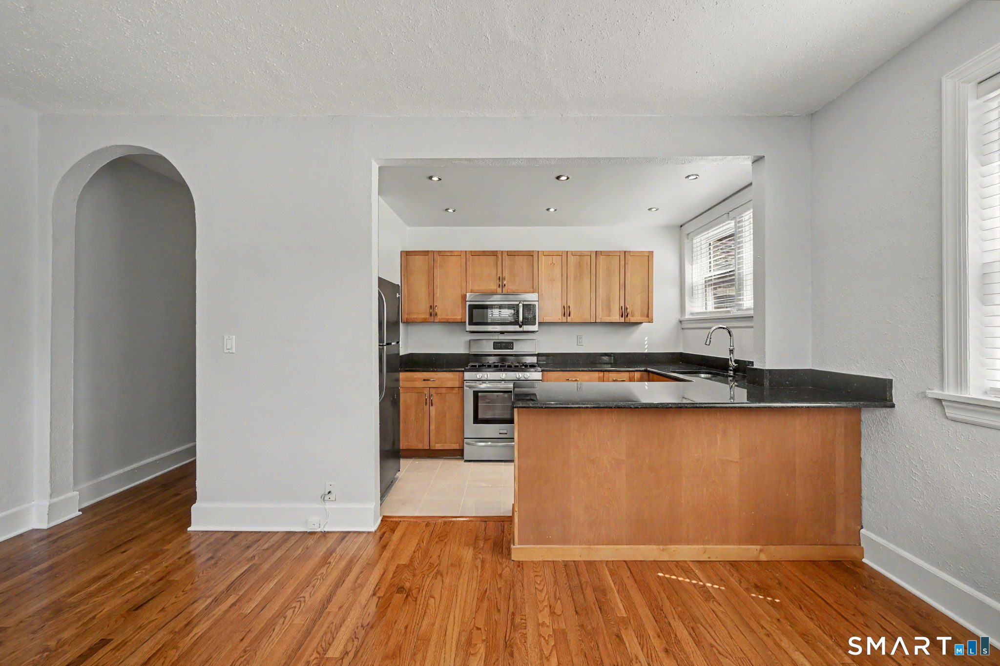77 Glenbrook 101 Road Property Photo 3