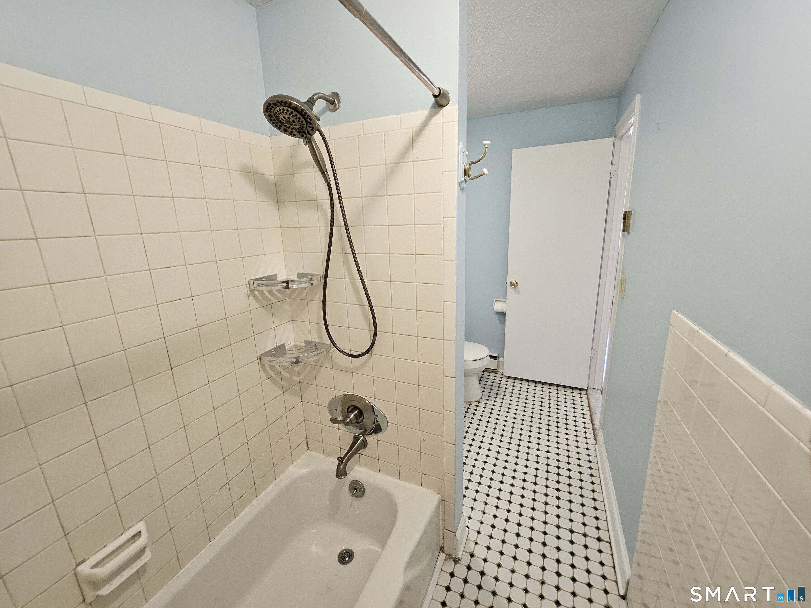 21 Sharon 21 Lane Property Photo 14