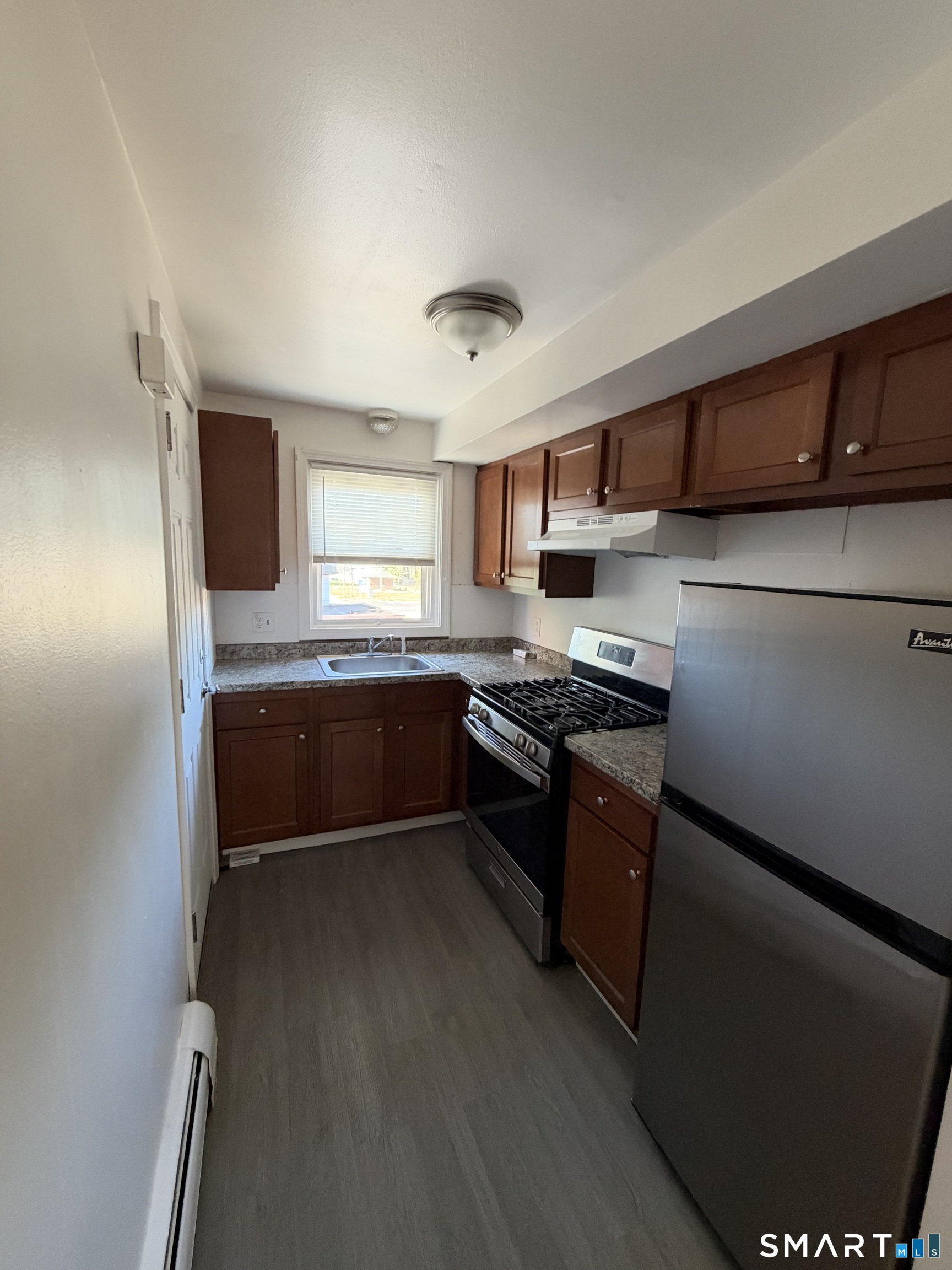 68 Warner B2 Street Property Photo 1