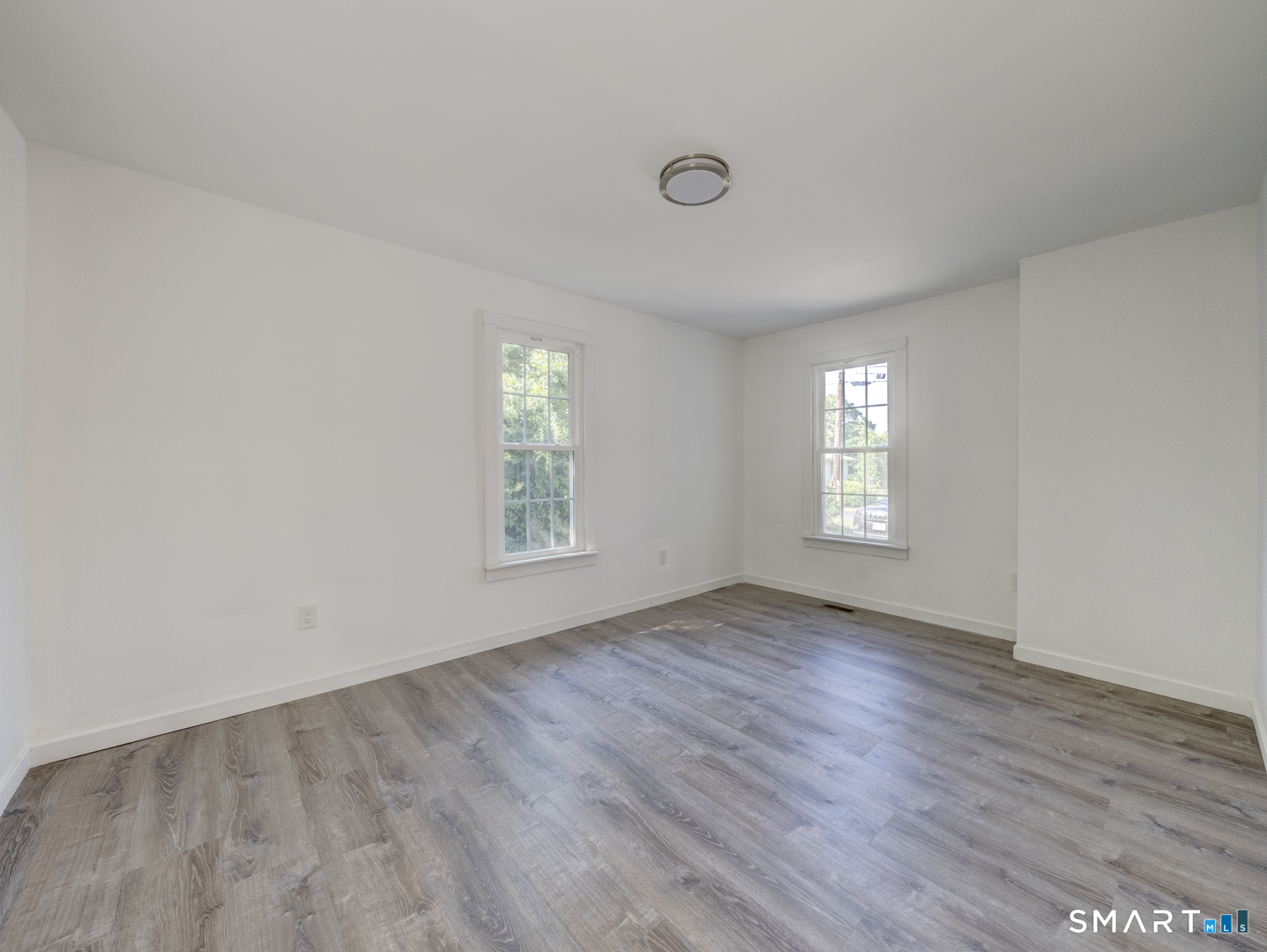 60 Northside Drive Property Photo 23