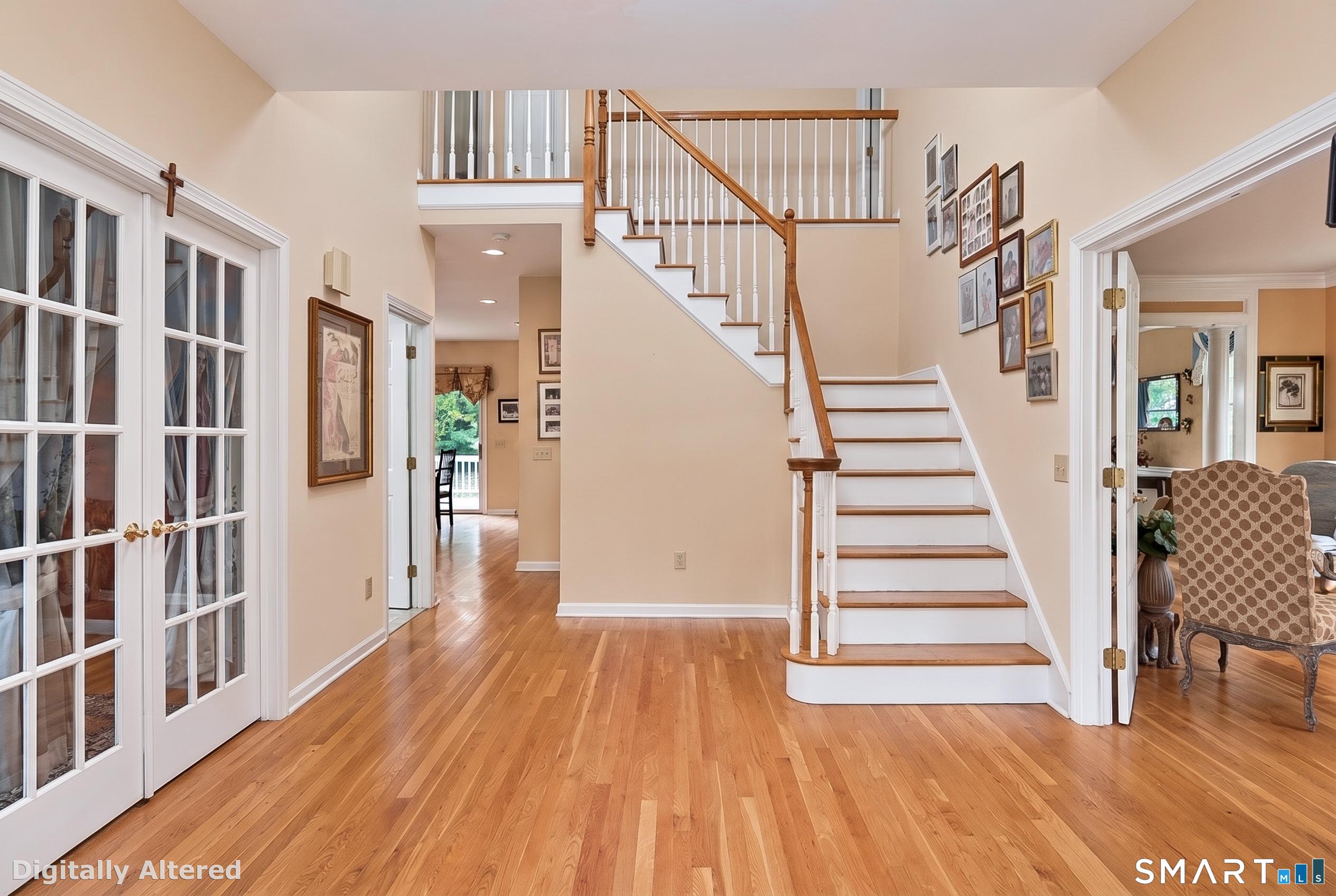 25 Maplewood Drive Property Photo 2