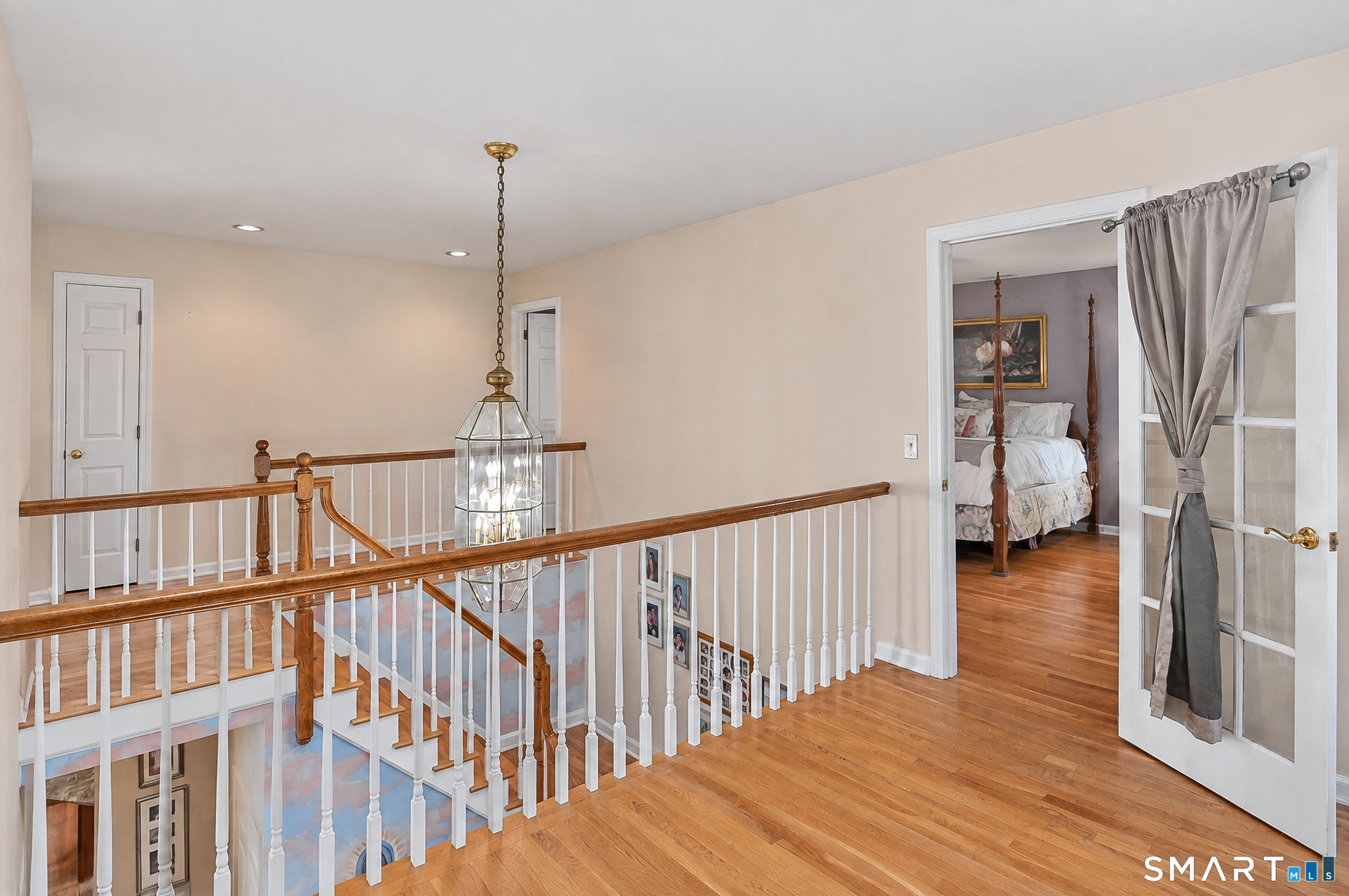 25 Maplewood Drive Property Photo 12