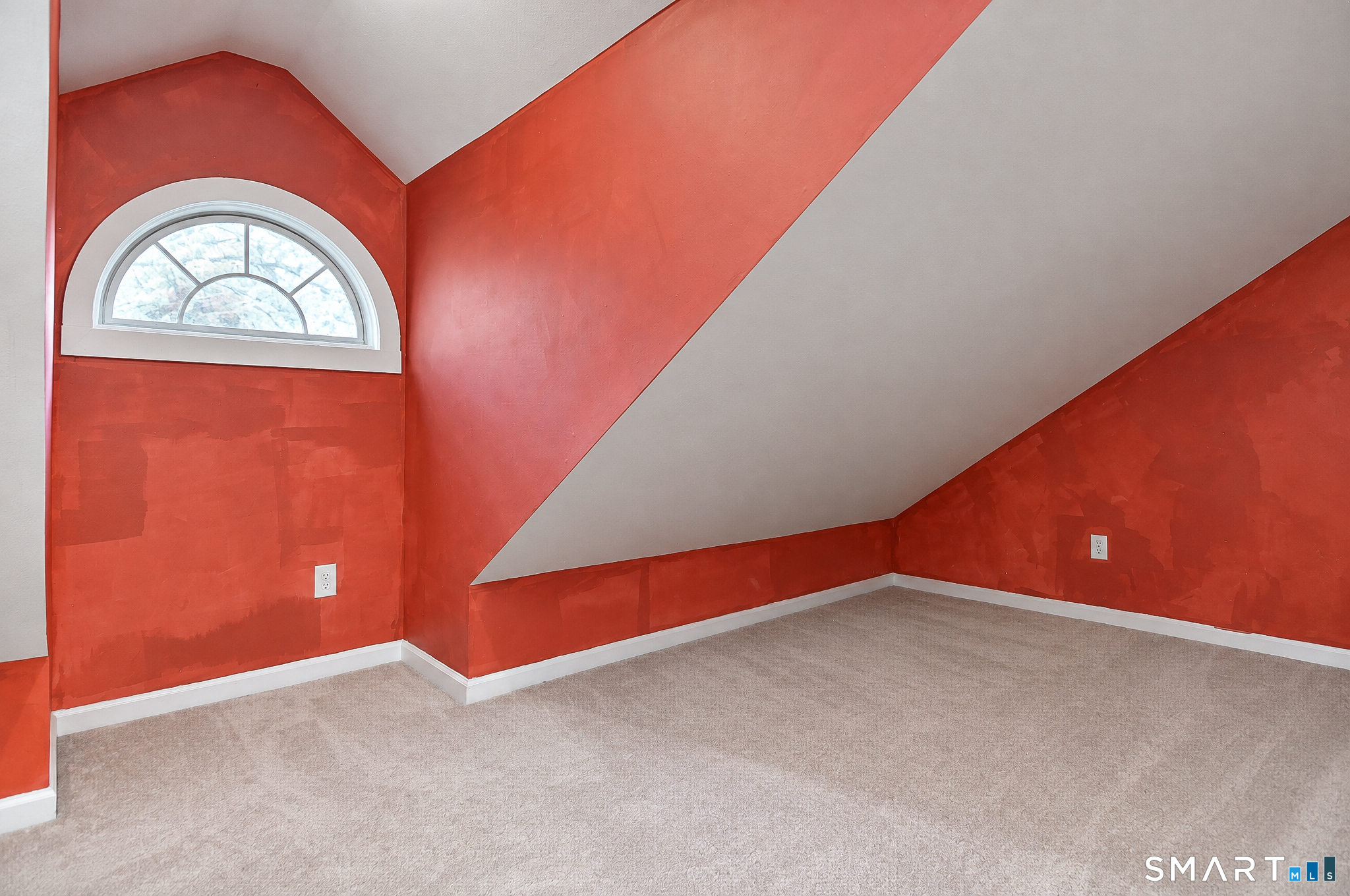 25 Maplewood Drive Property Photo 19