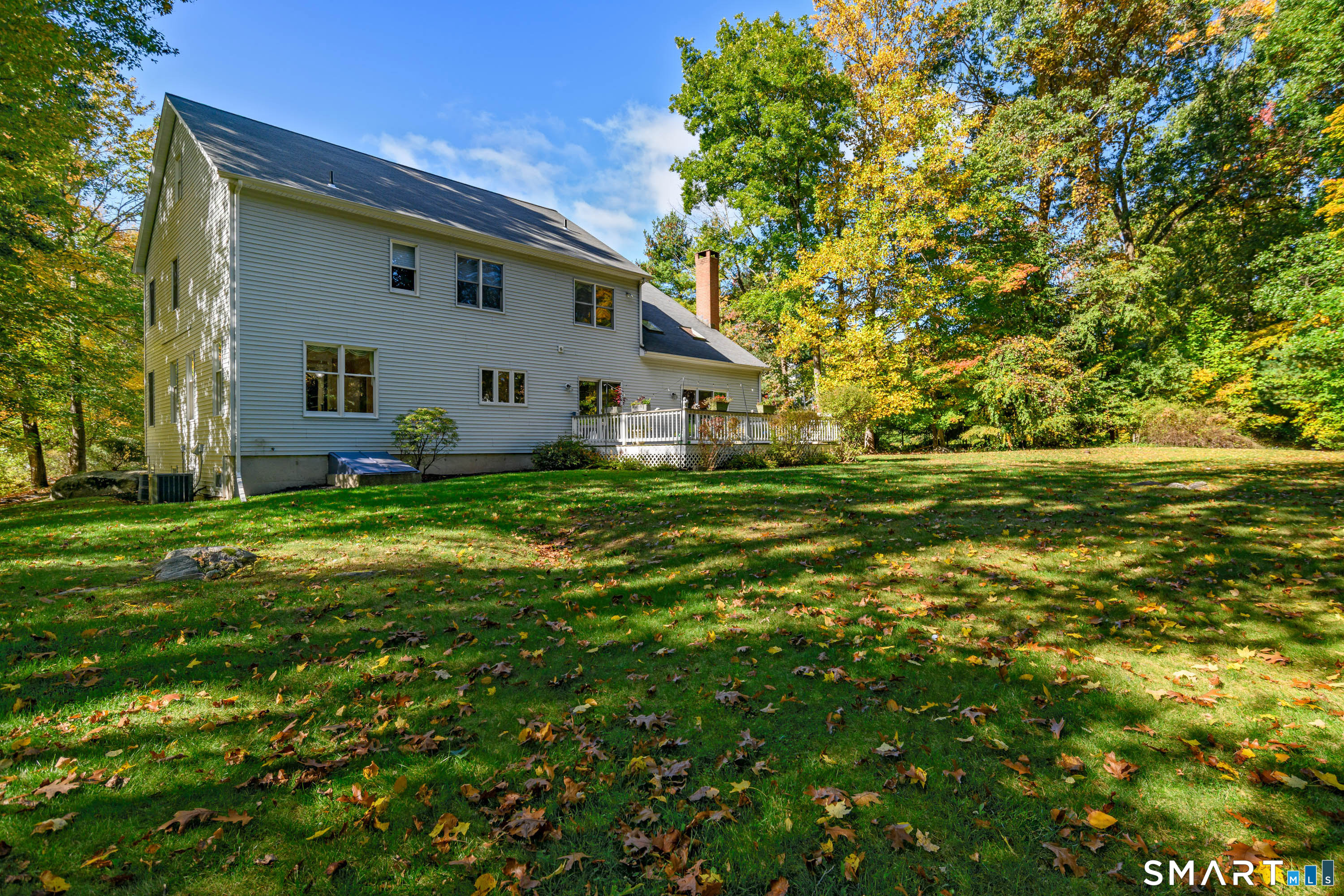 25 Maplewood Drive Property Photo 23