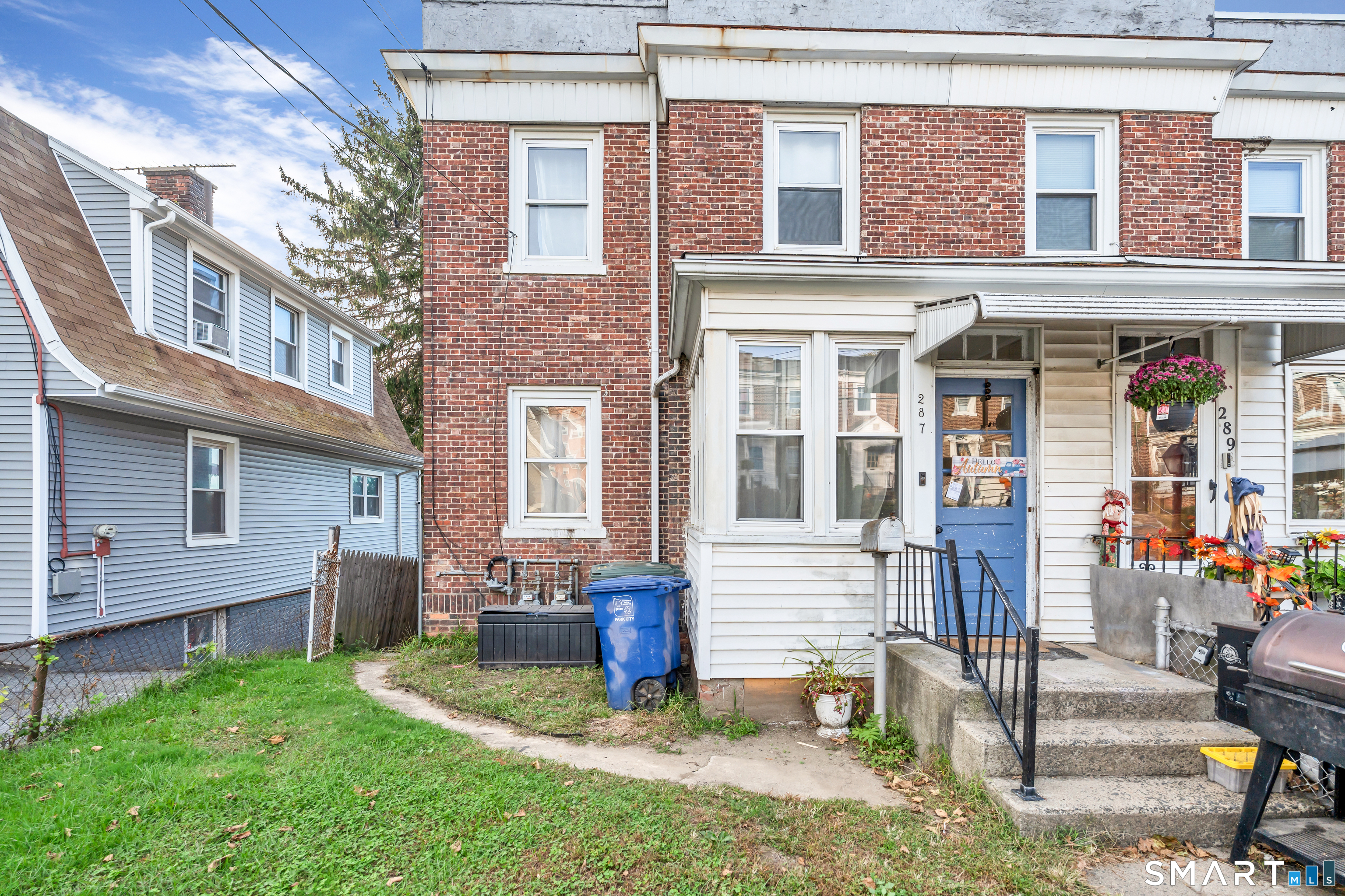 287 Remington Street Property Photo 1