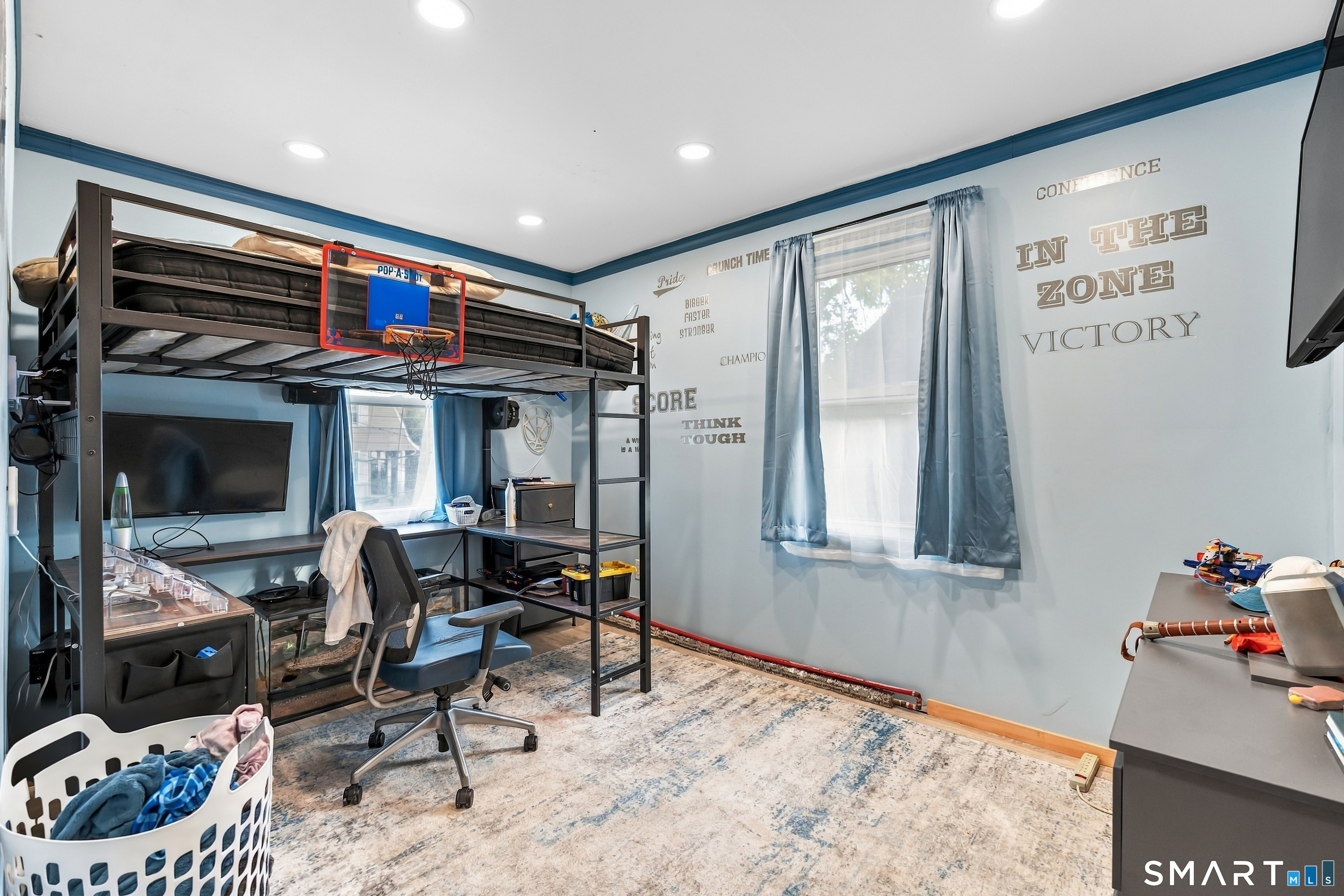 287 Remington Street Property Photo 19