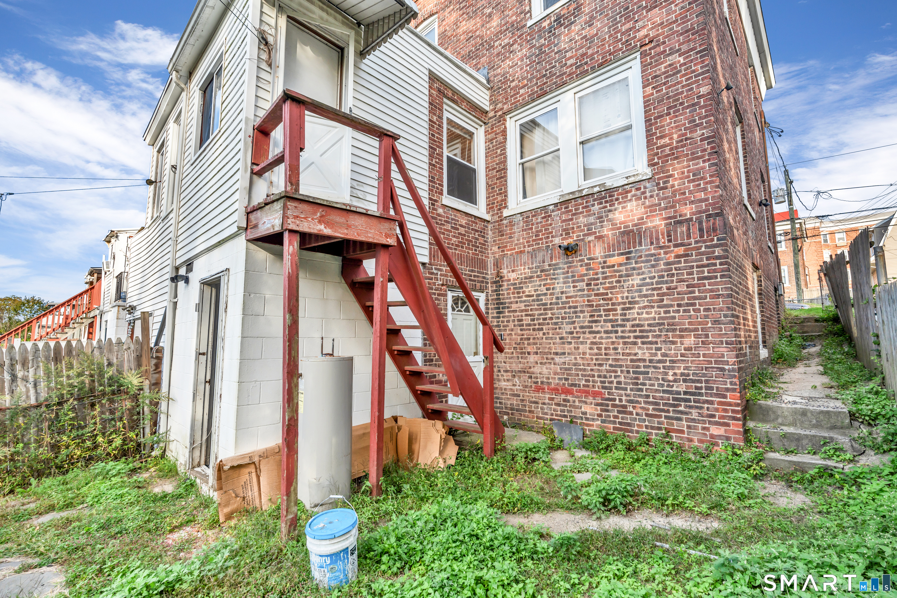 287 Remington Street Property Photo 23