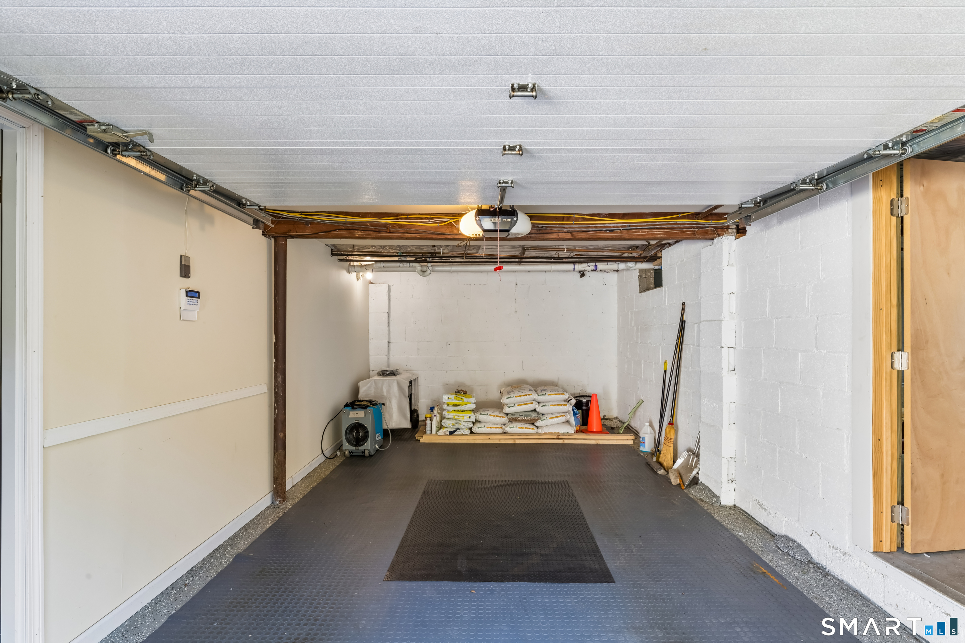 15 Flat Swamp Road Property Photo 34