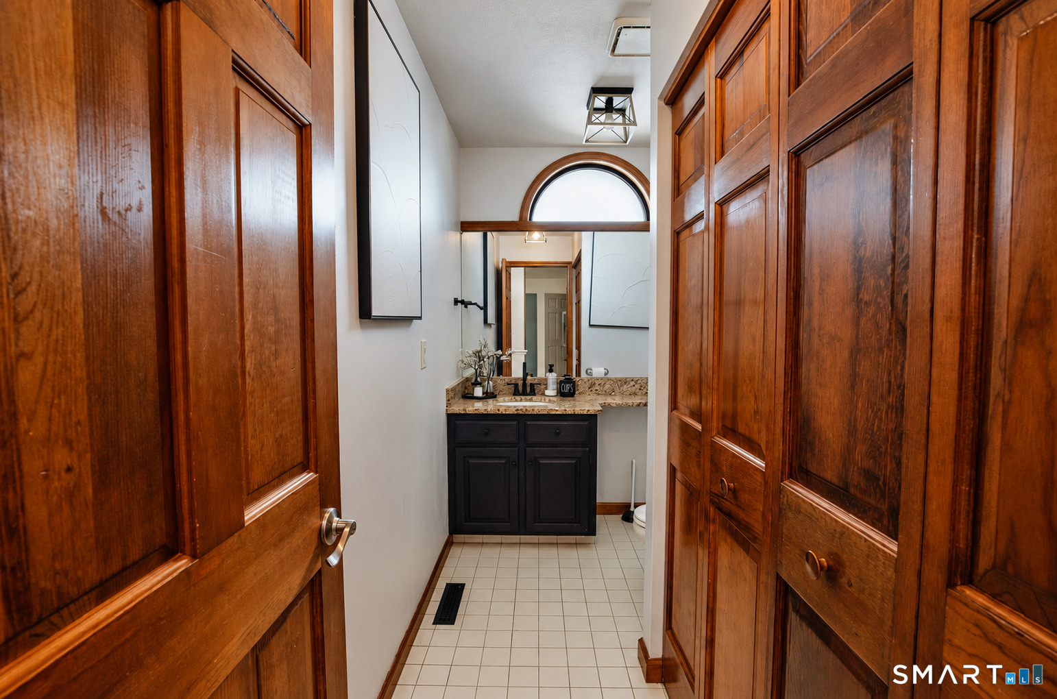 39 Regency Hill Property Photo 13