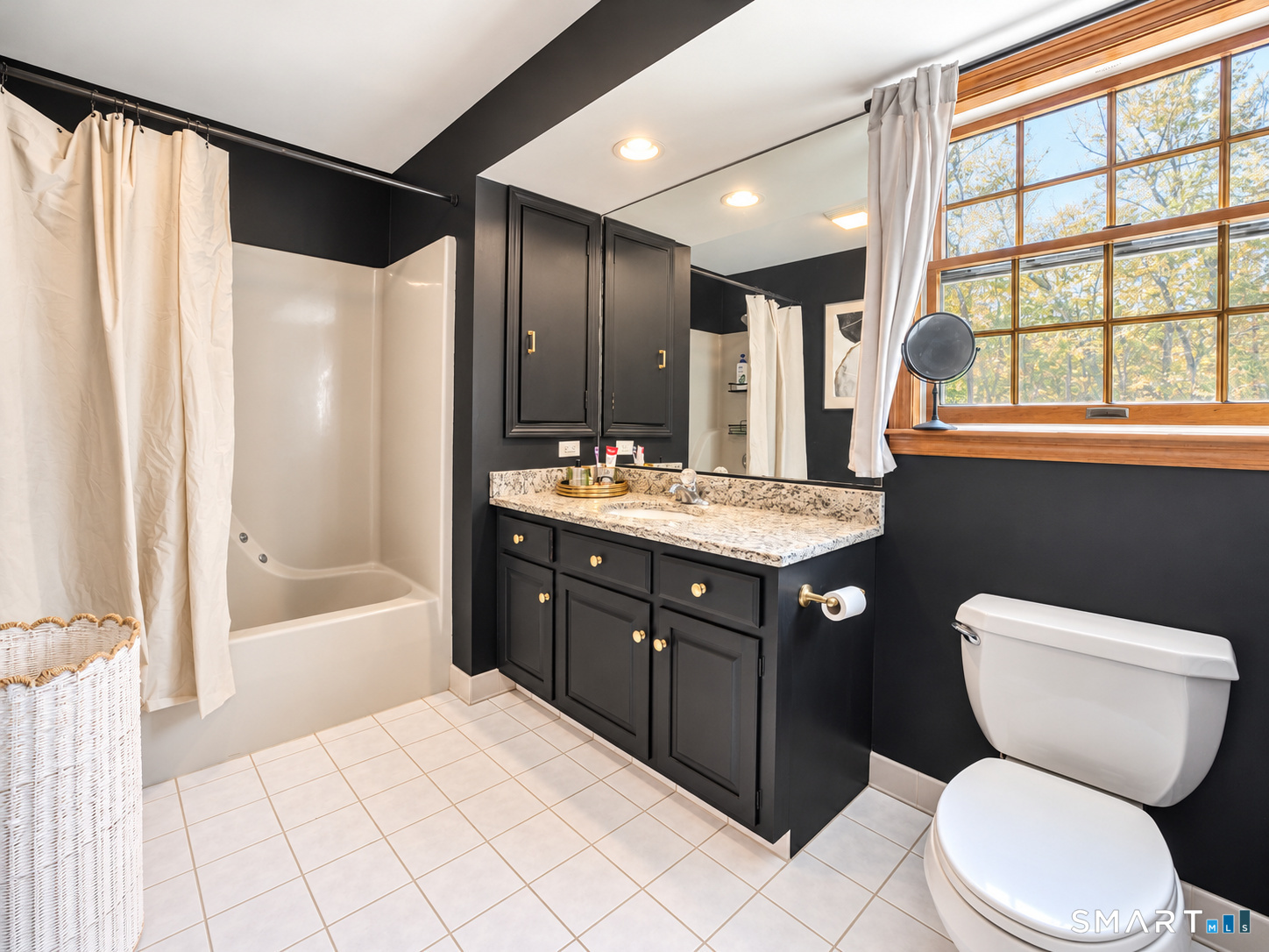 39 Regency Hill Property Photo 20
