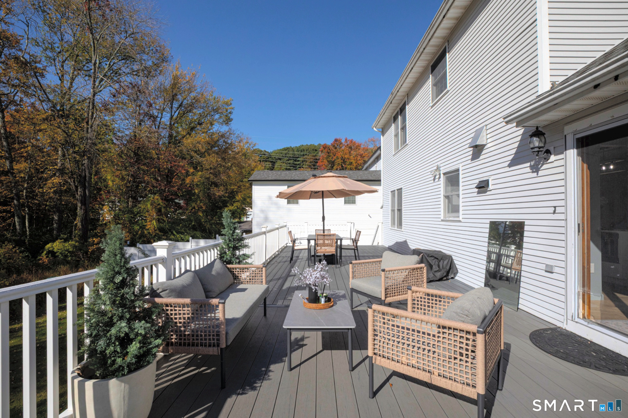 39 Regency Hill Property Photo 28