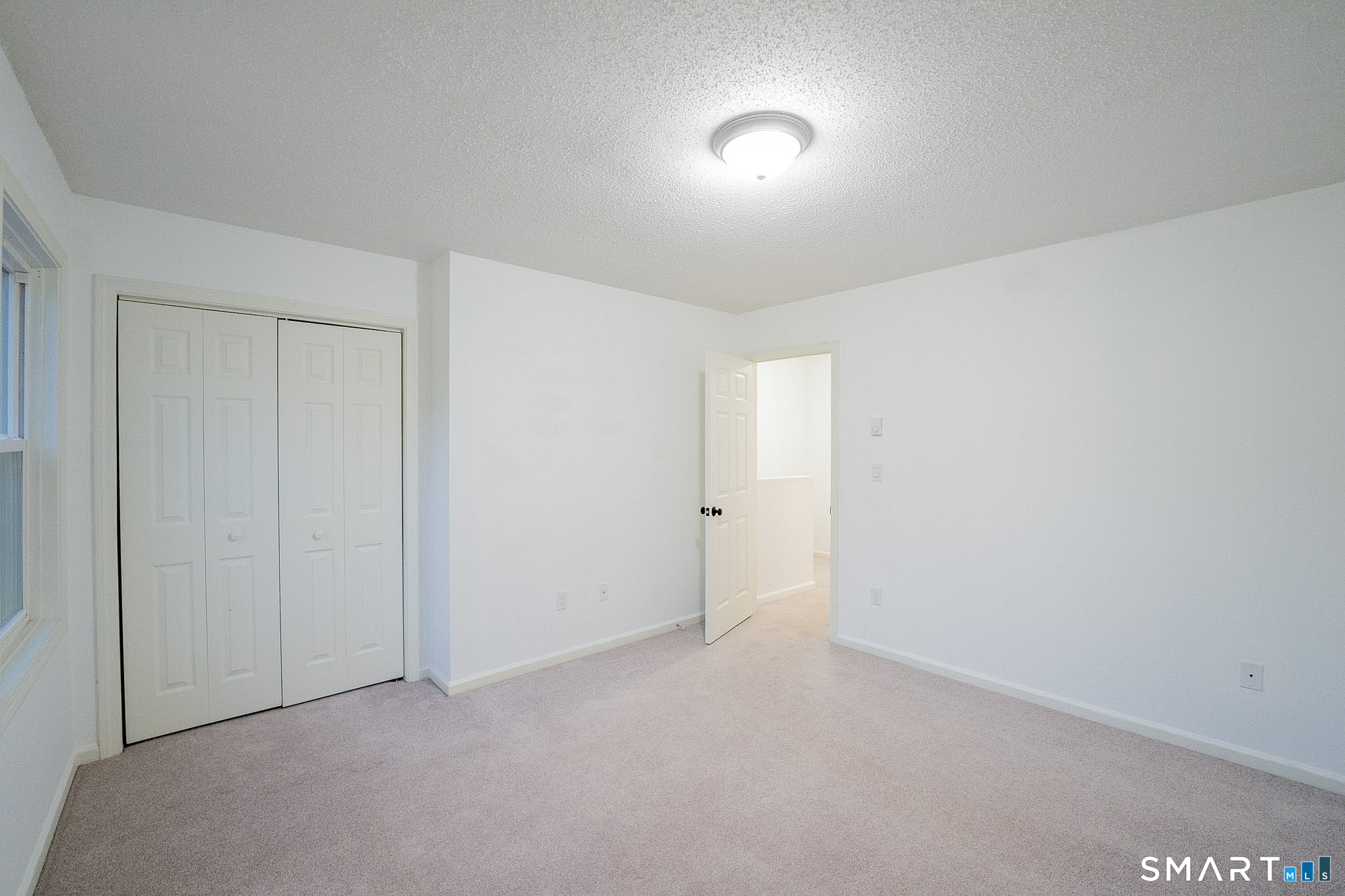 333 Hillside 8 Avenue Property Photo 17