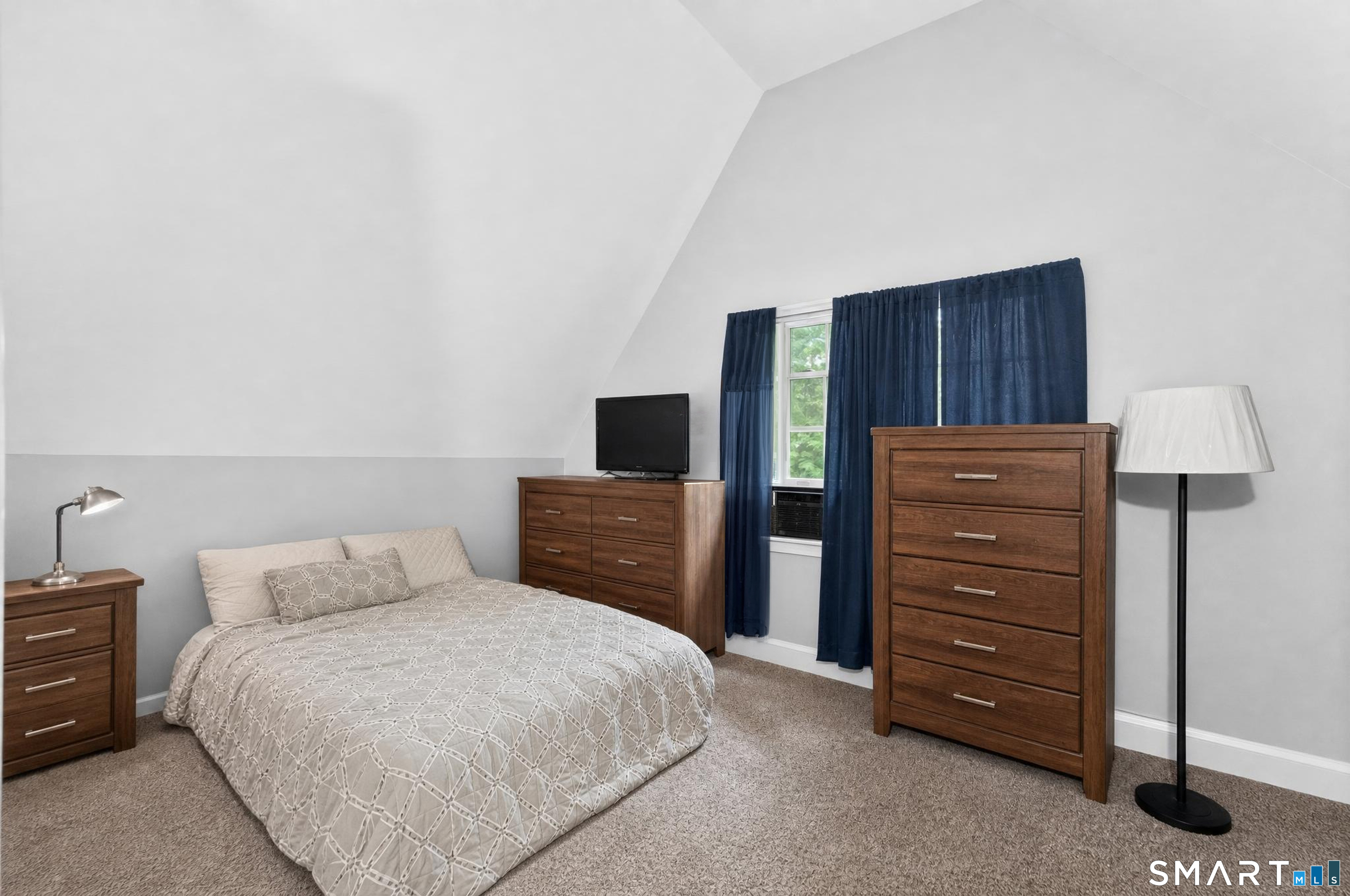 26 Bush Hill Road Property Photo 15